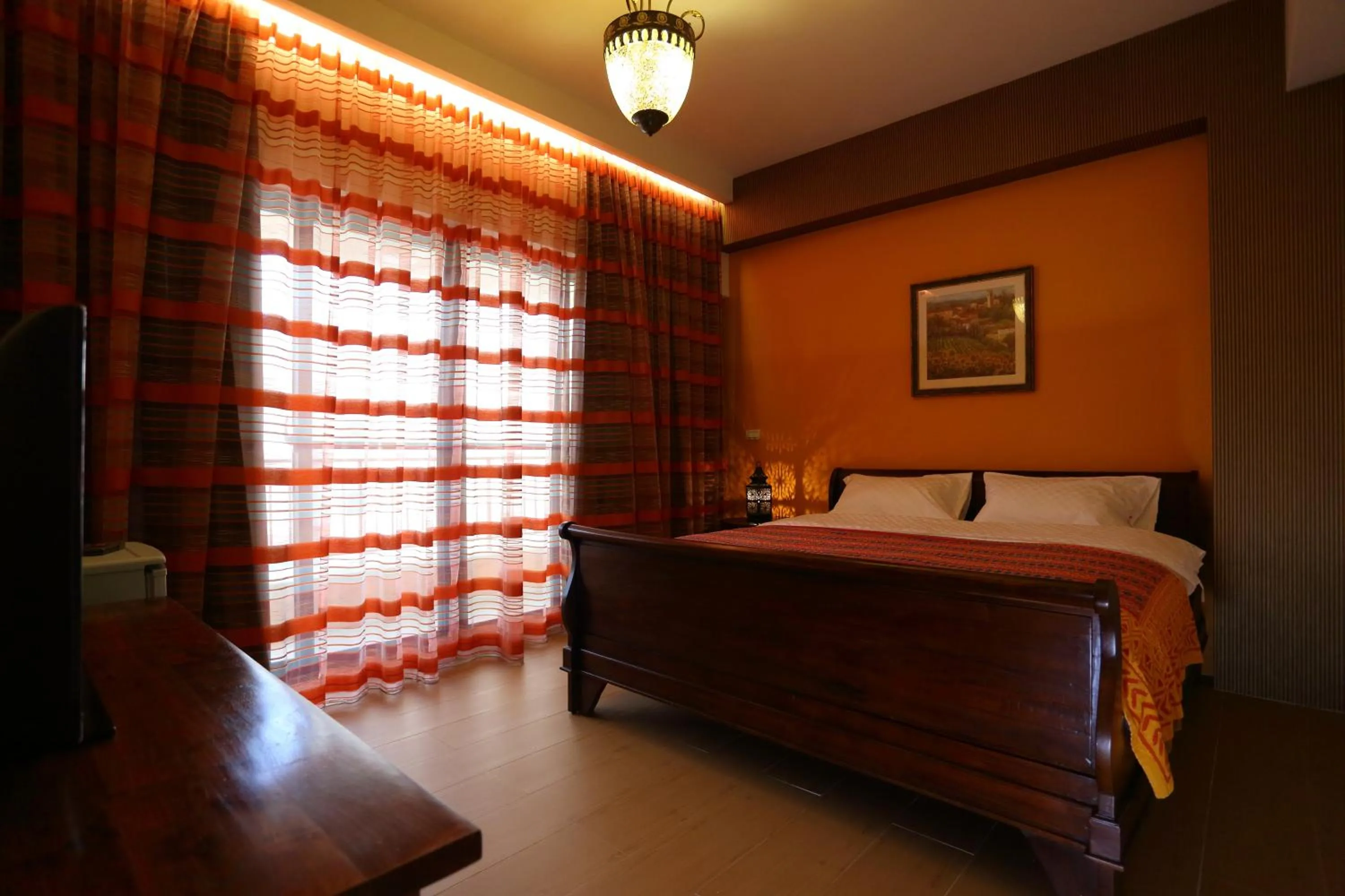 Photo of the whole room, Bed in Pulamayama