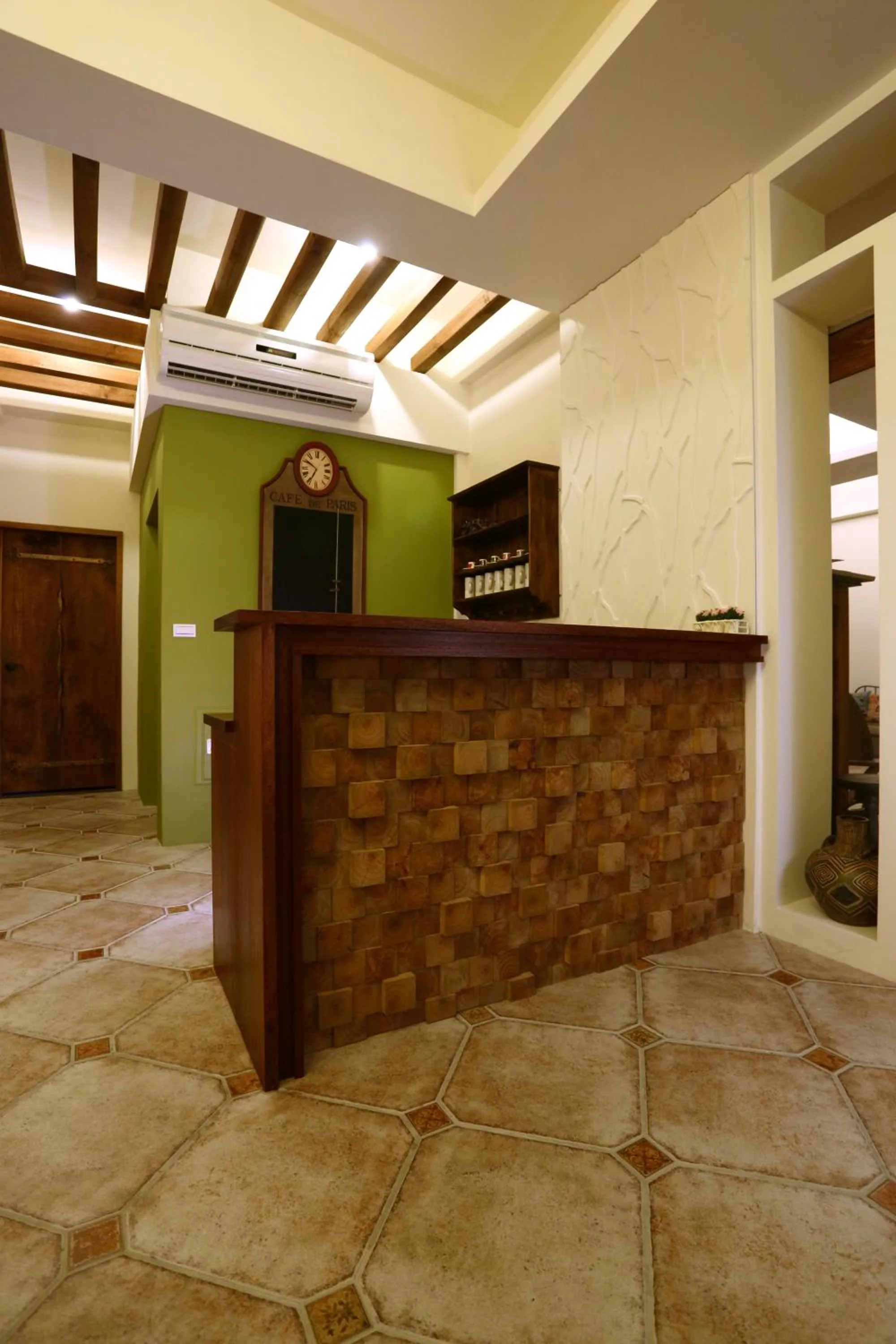 Lobby or reception in Pulamayama