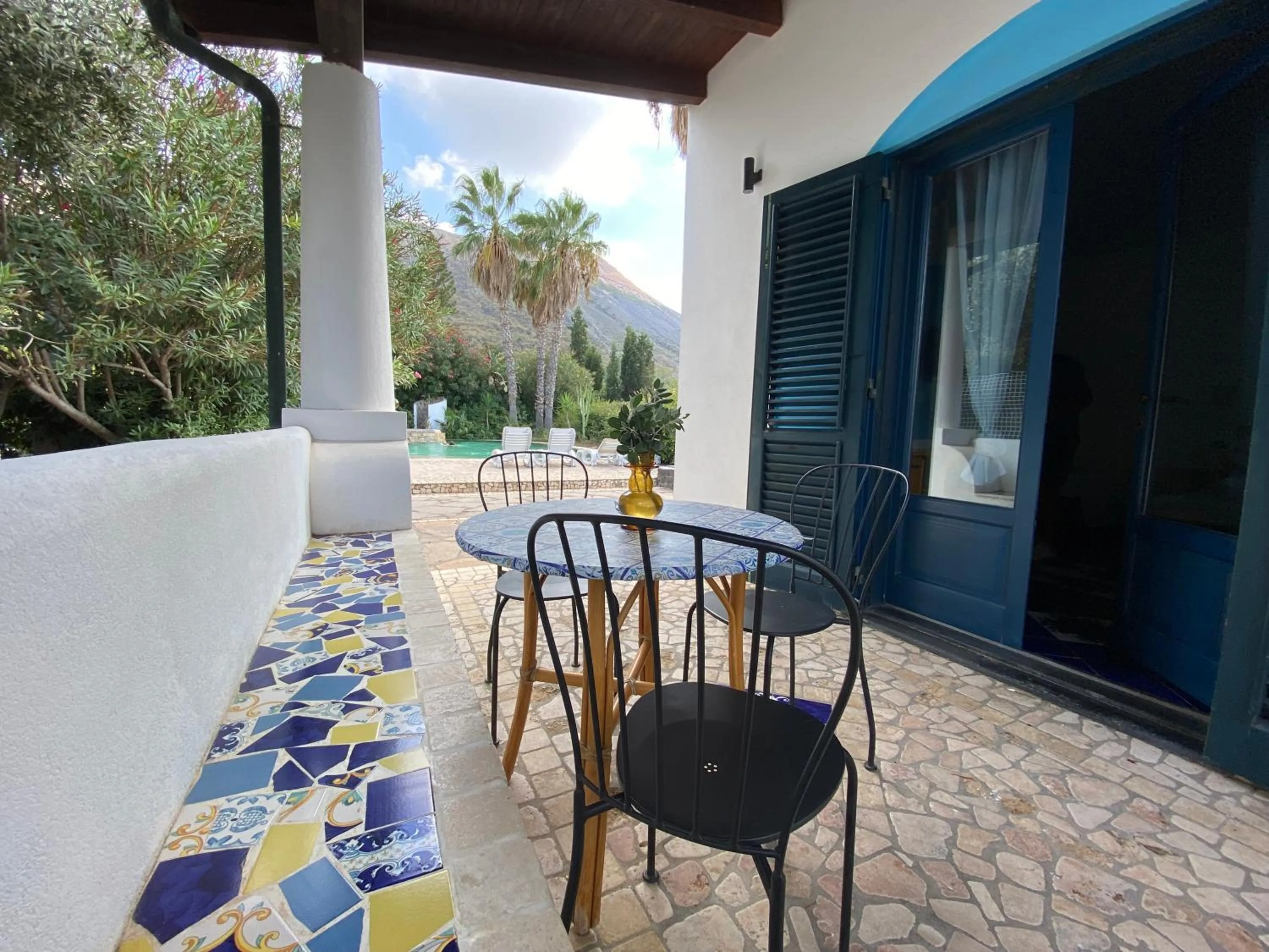 Property building in Hotel Aura