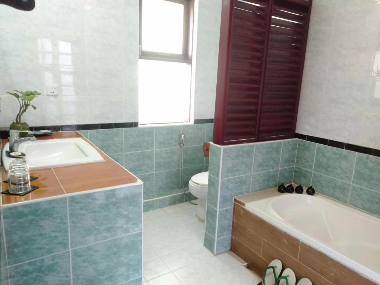 Bathroom in Emerald Sea Resort