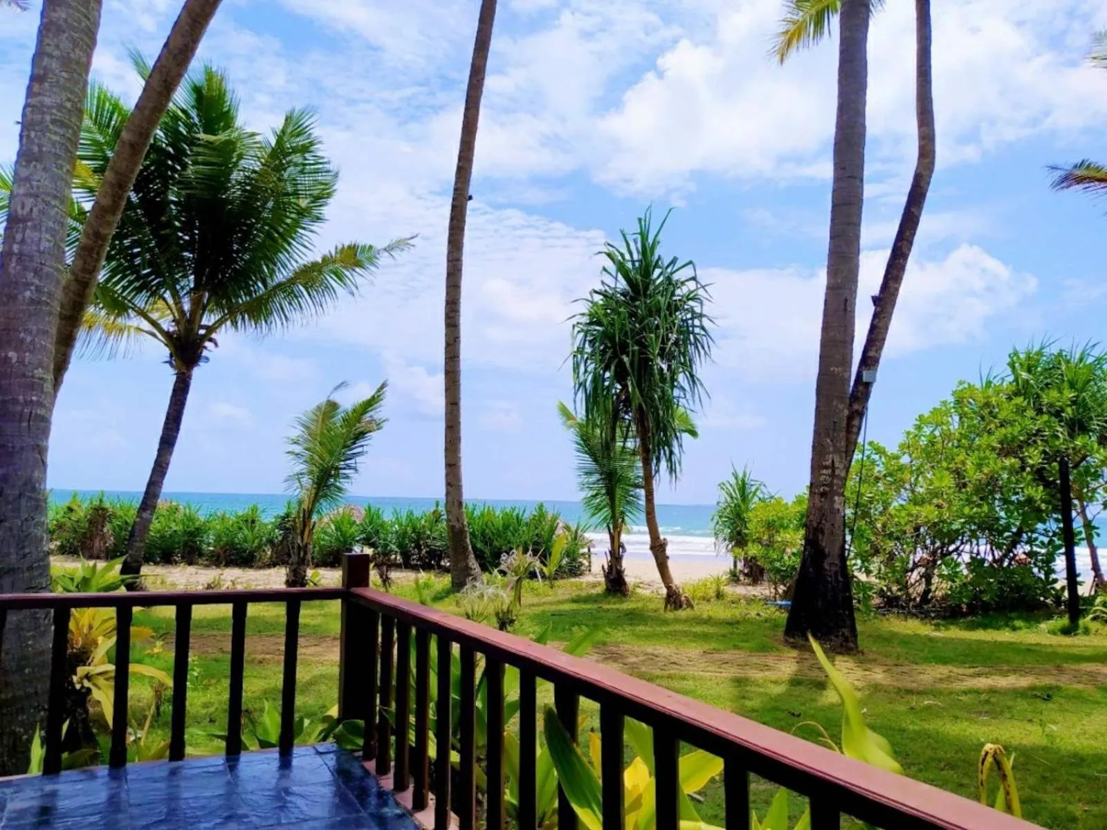 Sea view in Emerald Sea Resort