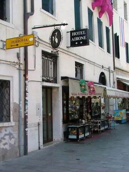 Facade/entrance in Hotel Airone Facade/entrance in Hotel Airone