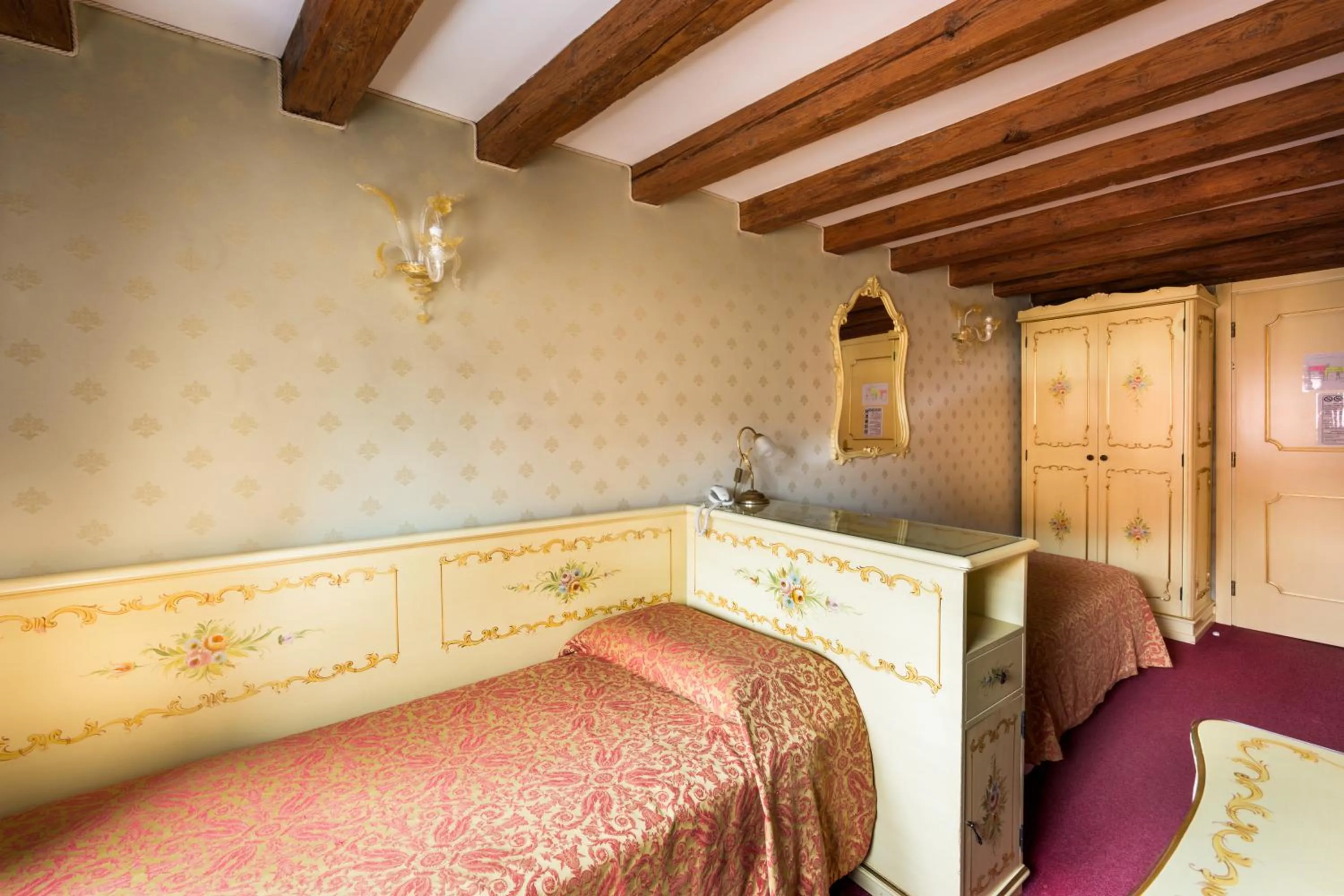 Bed in Locanda Al Leon