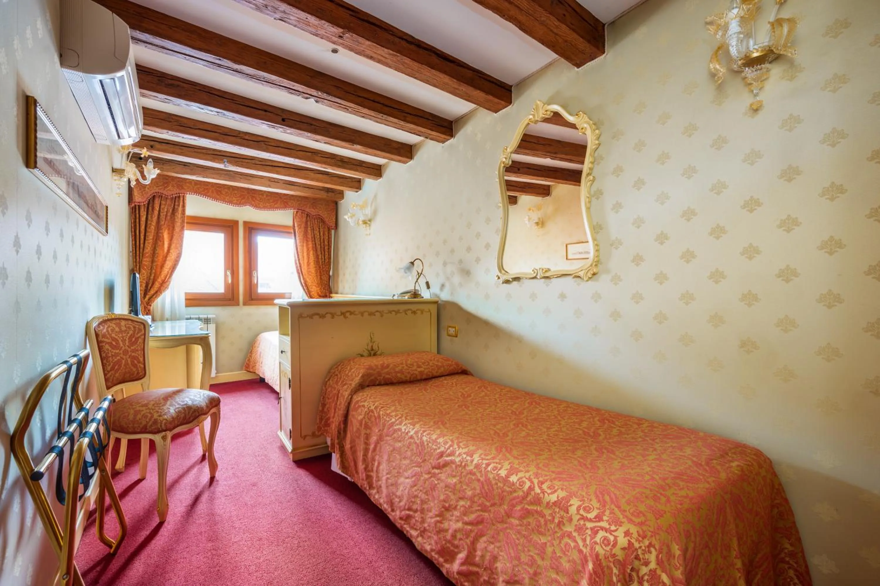 Bed in Locanda Al Leon