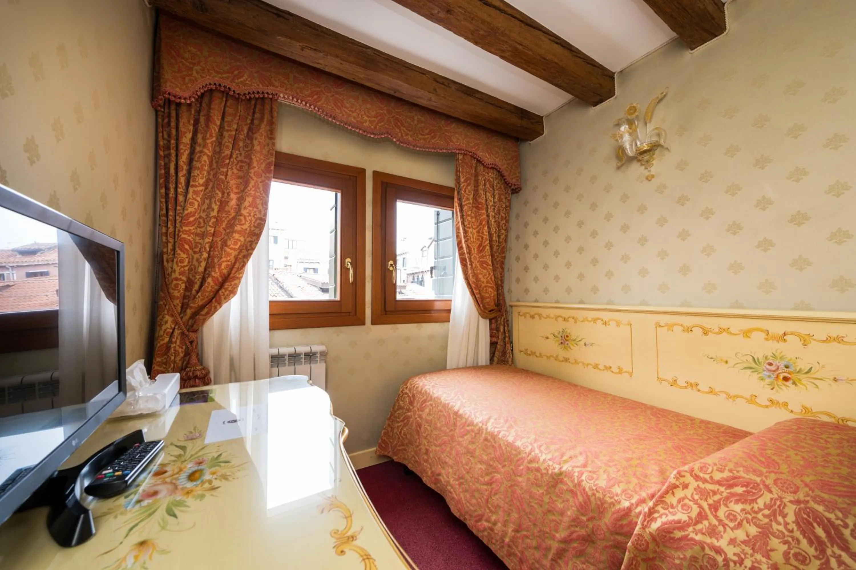 Bed in Locanda Al Leon