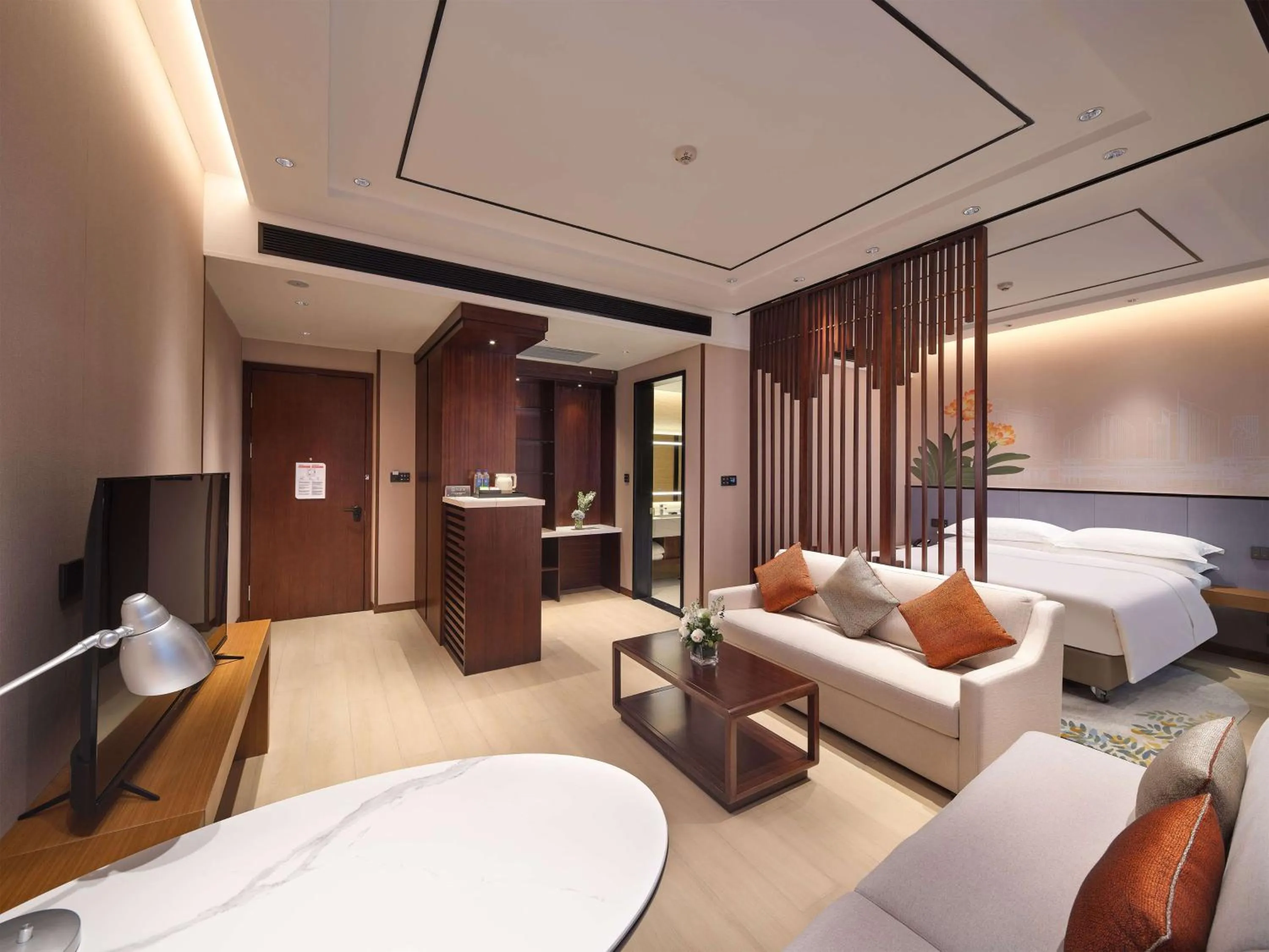 Living room, Bed in Hilton Garden Inn Anshan