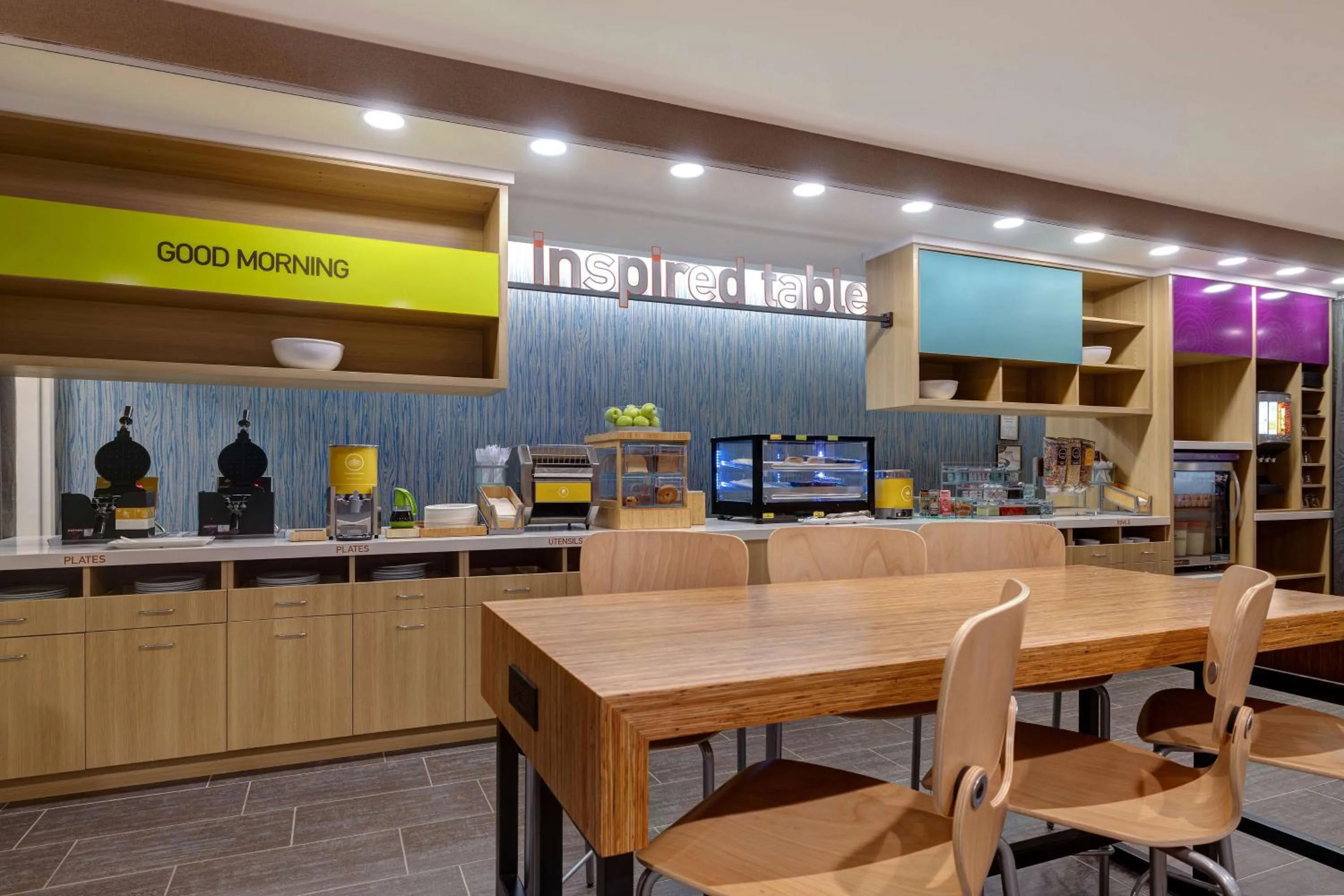 Breakfast in Home2 Suites By Hilton Wilkes-Barre