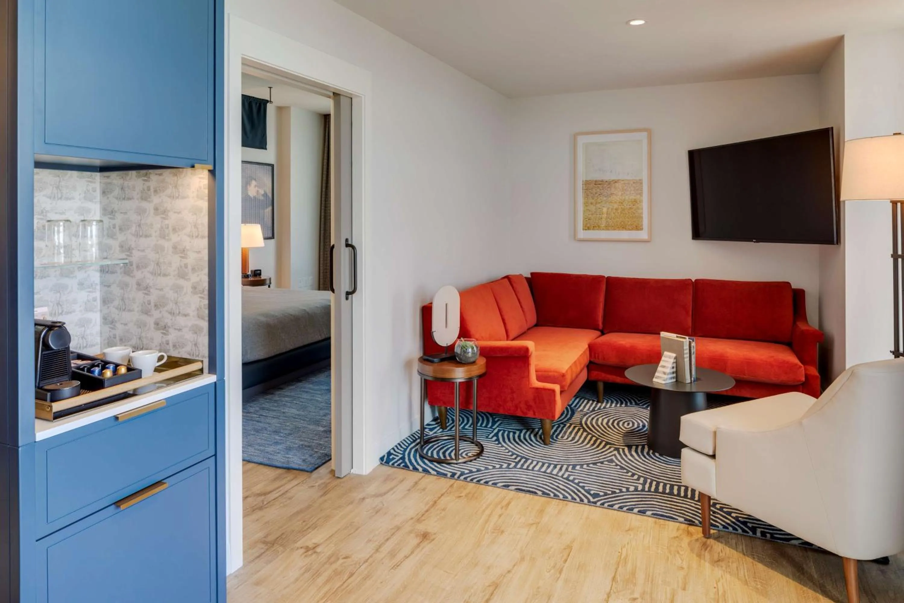 Living room in Canopy By Hilton Boston Downtown