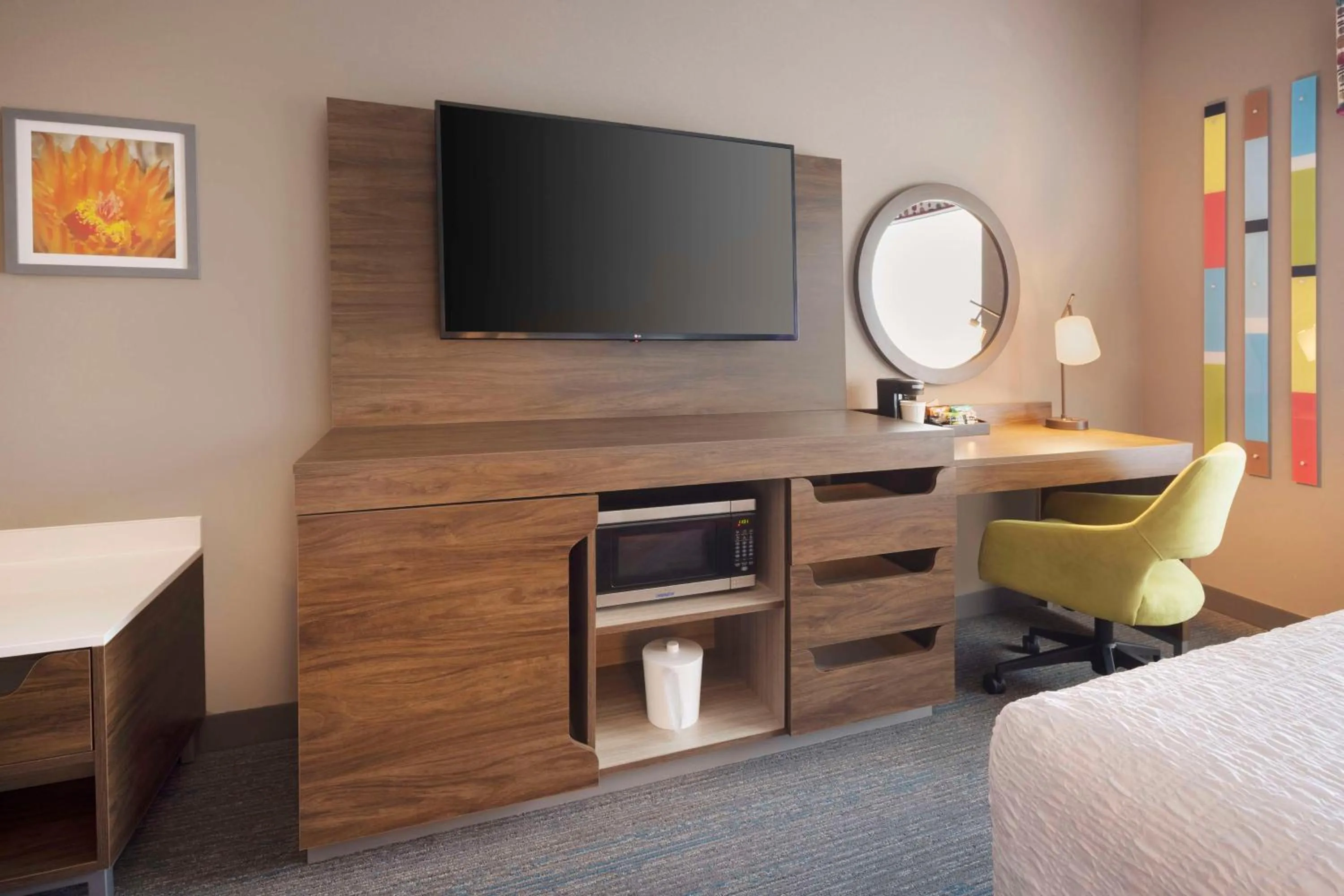 Bedroom, Bed in Hampton Inn Clovis, Nm