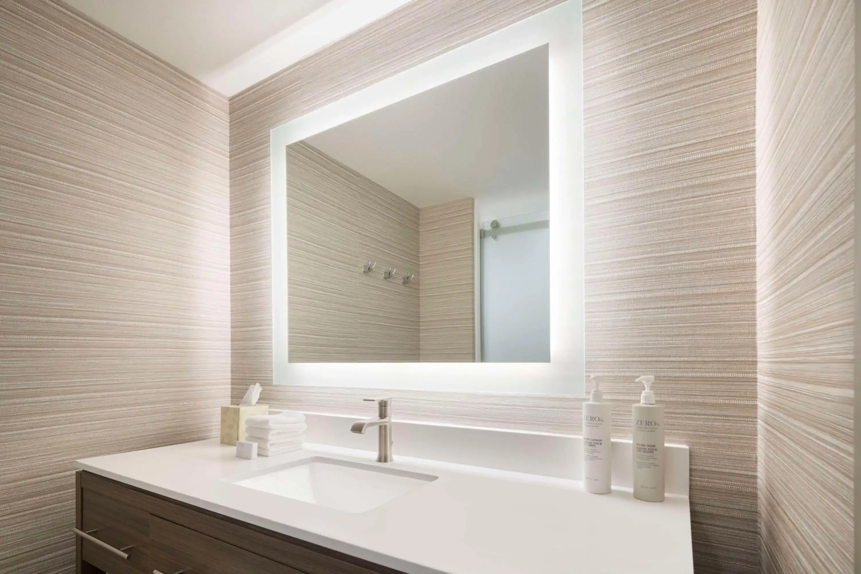 Bathroom in Hampton Inn Clovis, Nm Bathroom in Hampton Inn Clovis, Nm