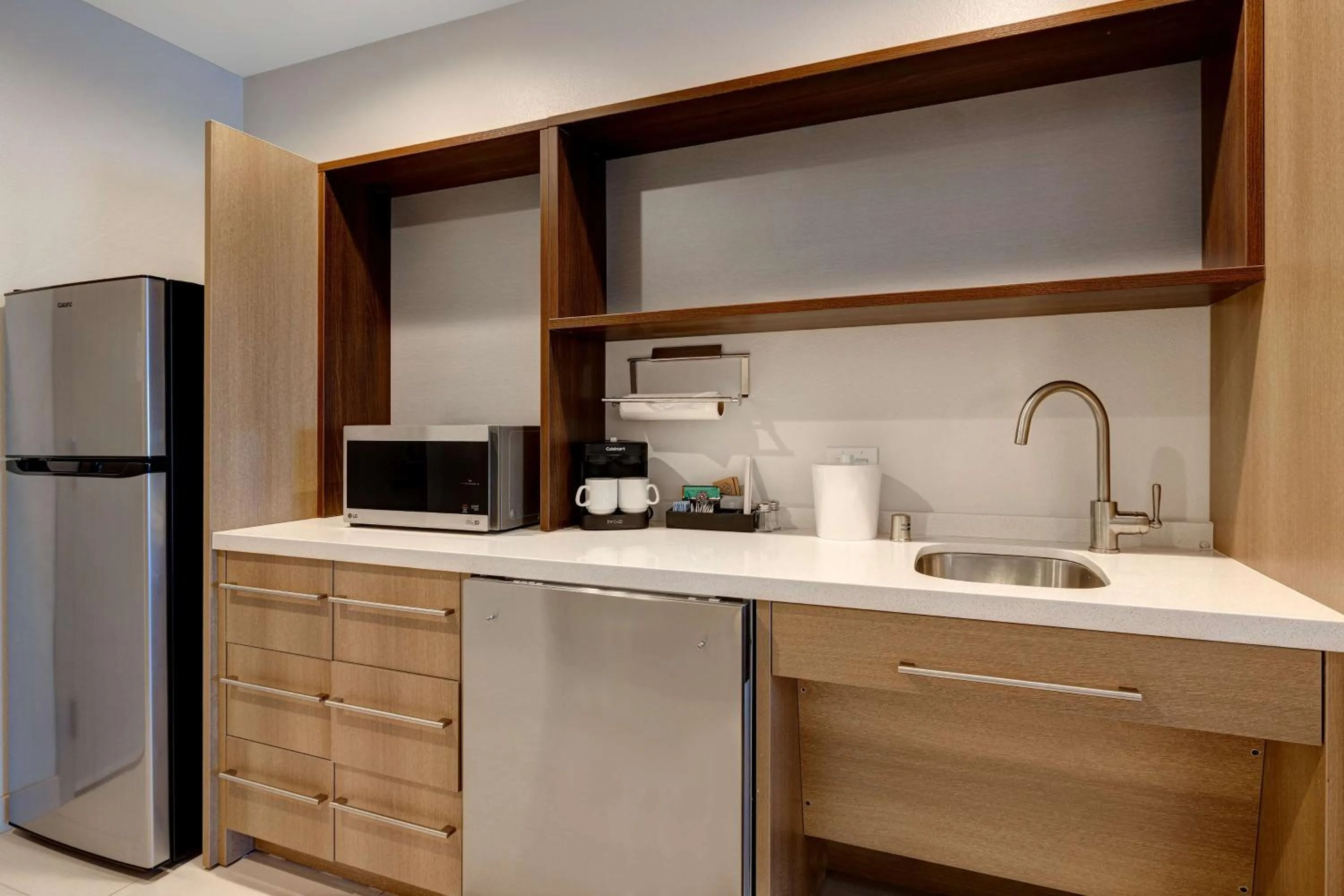 Kitchen or kitchenette in Home2 Suites By Hilton Las Vegas Northwest