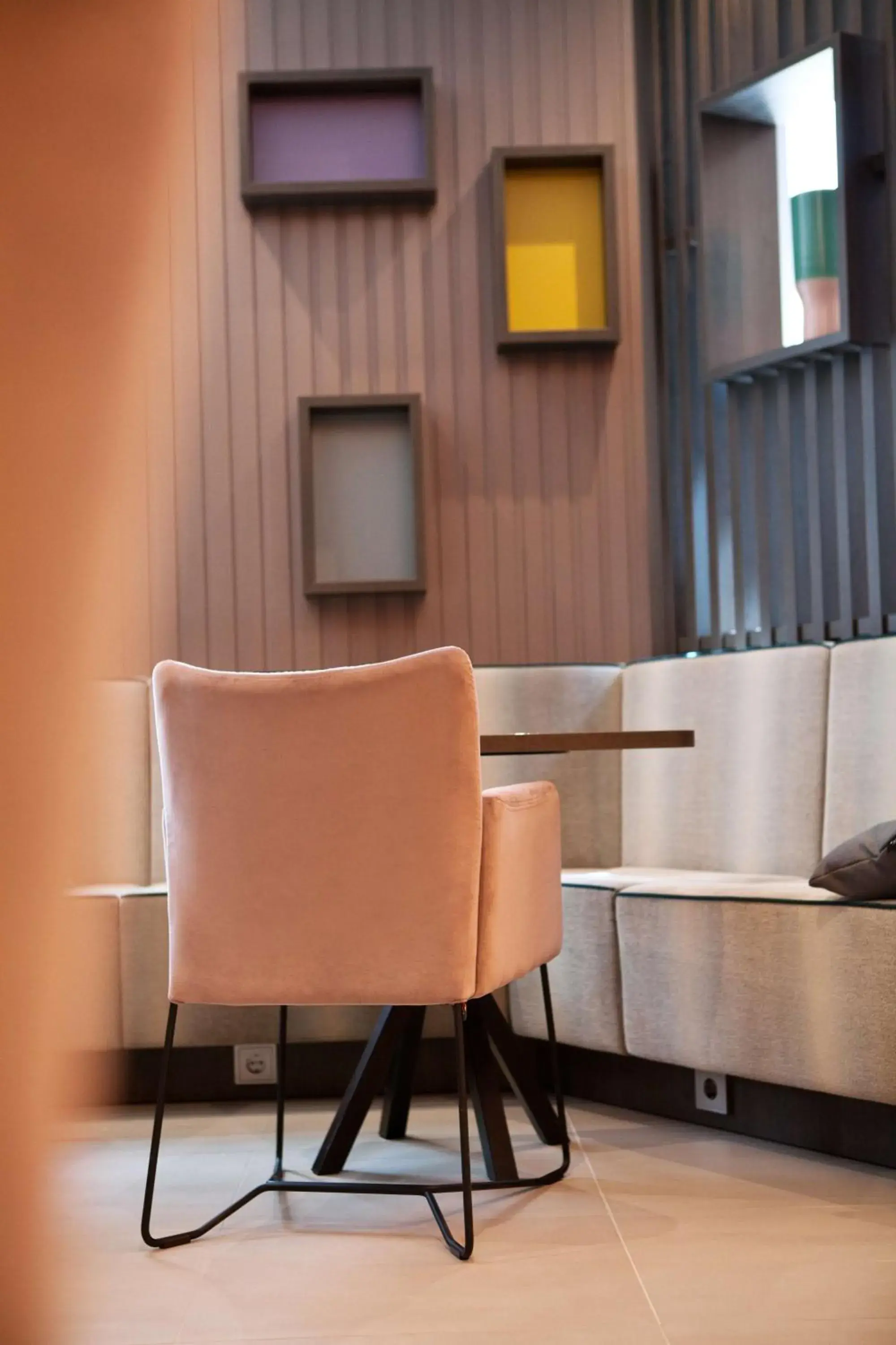 Lobby or reception in Hampton By Hilton Regensburg Lobby or reception in Hampton By Hilton Regensburg