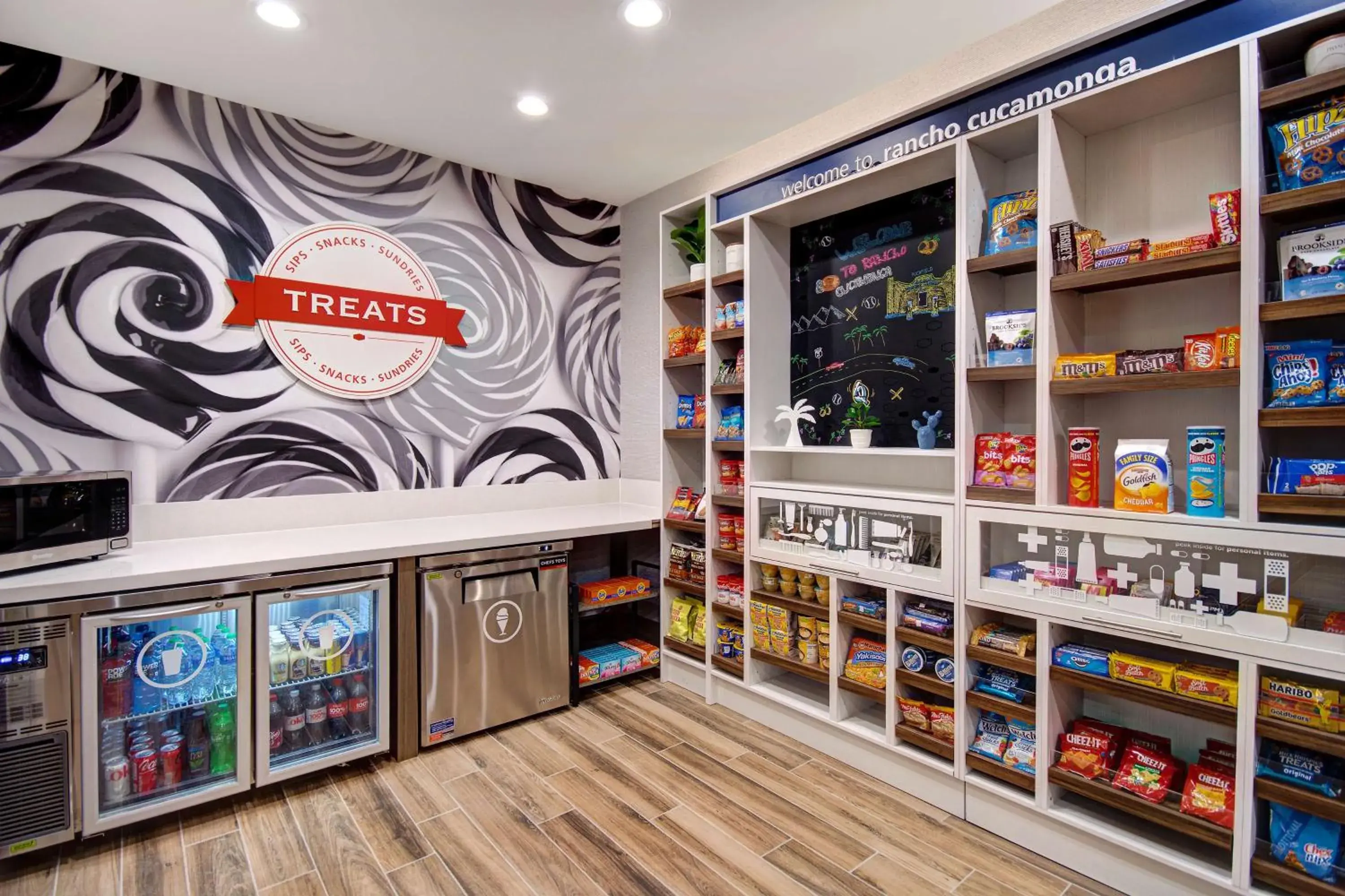 Lobby or reception in Hampton Inn & Suites By Hilton Rancho Cucamonga Lobby or reception in Hampton Inn & Suites By Hilton Rancho Cucamonga