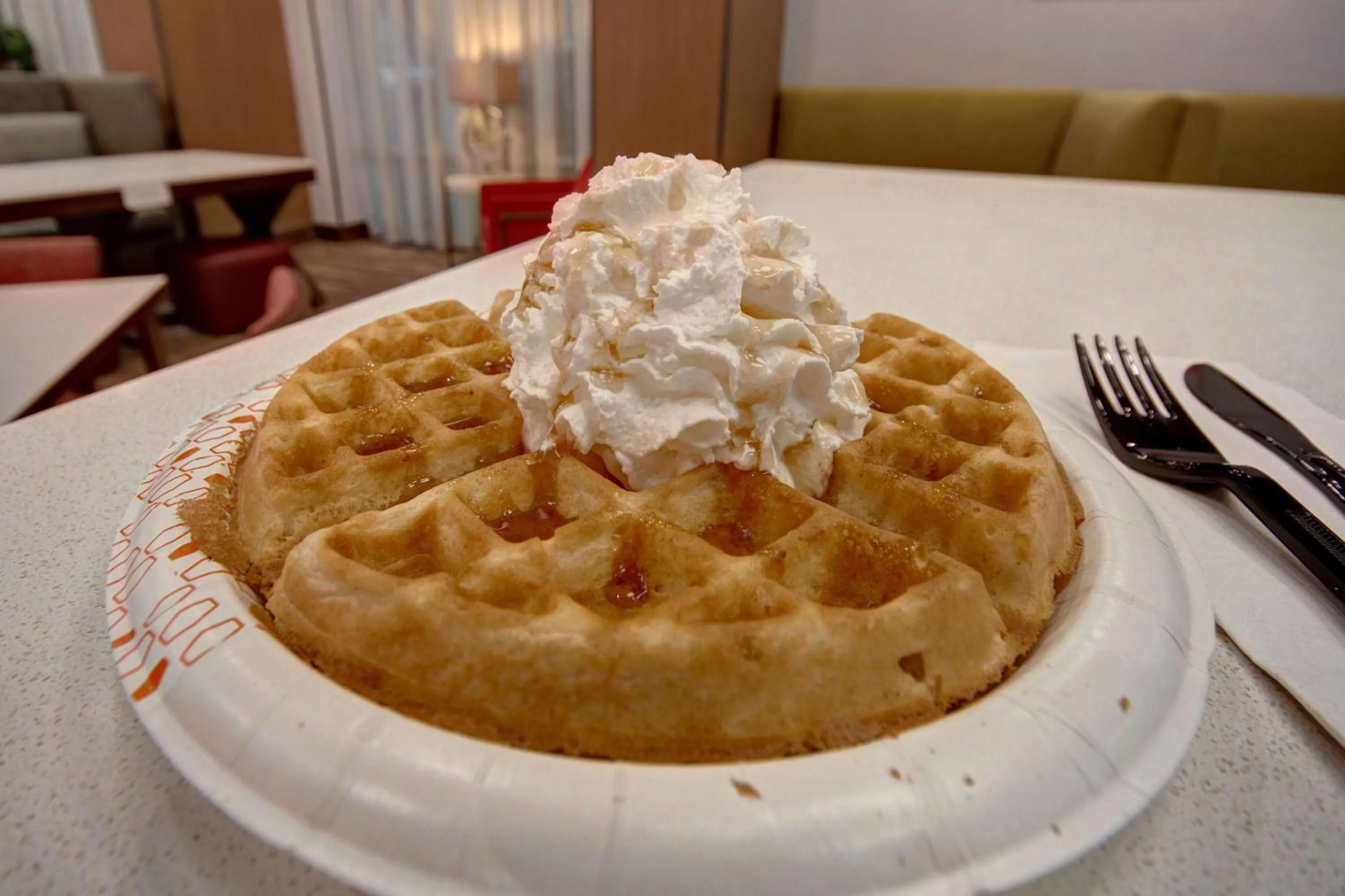 Breakfast in Hampton Inn & Suites By Hilton Rancho Cucamonga