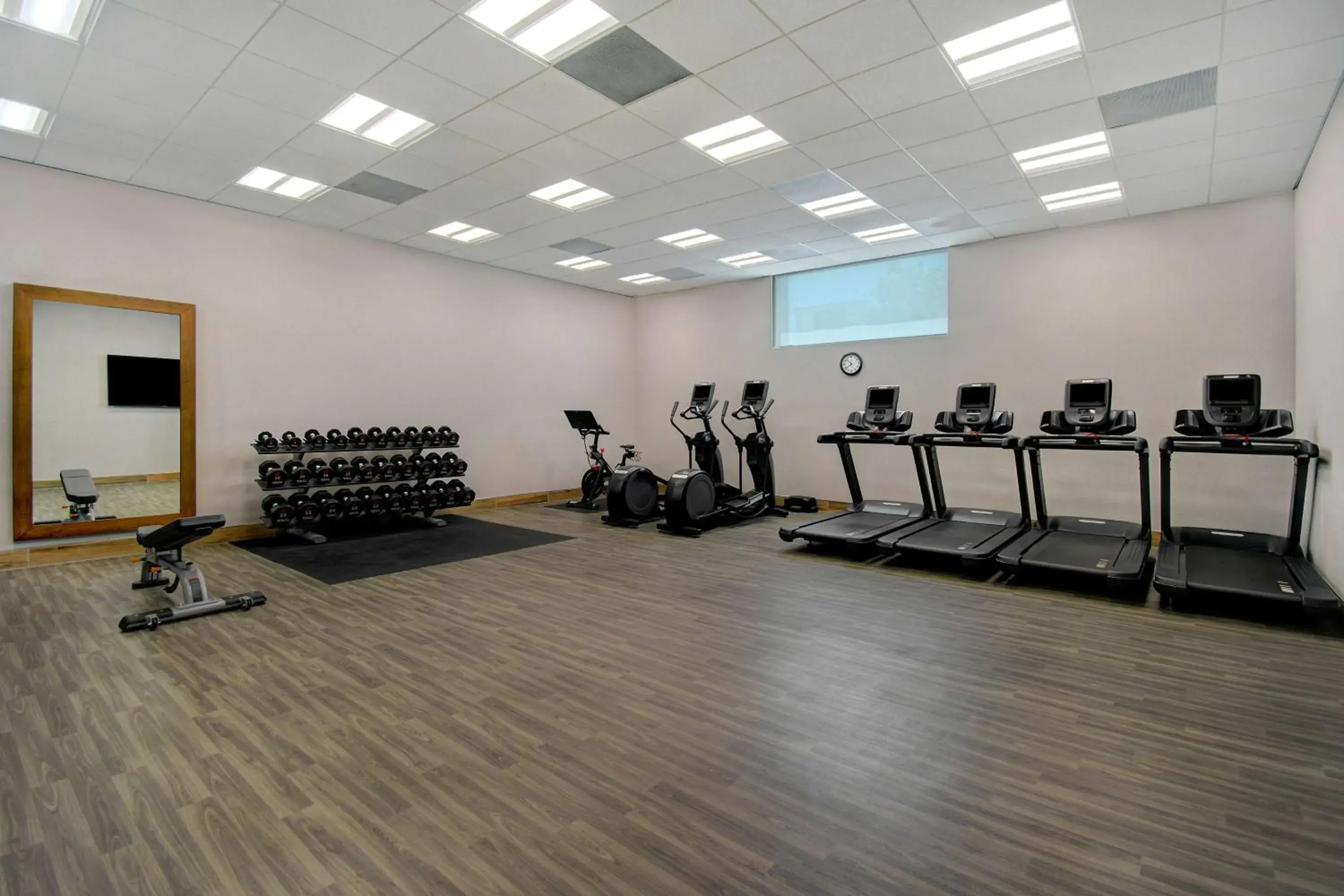 Fitness centre/facilities in Hampton Inn & Suites By Hilton Rancho Cucamonga Fitness centre/facilities in Hampton Inn & Suites By Hilton Rancho Cucamonga