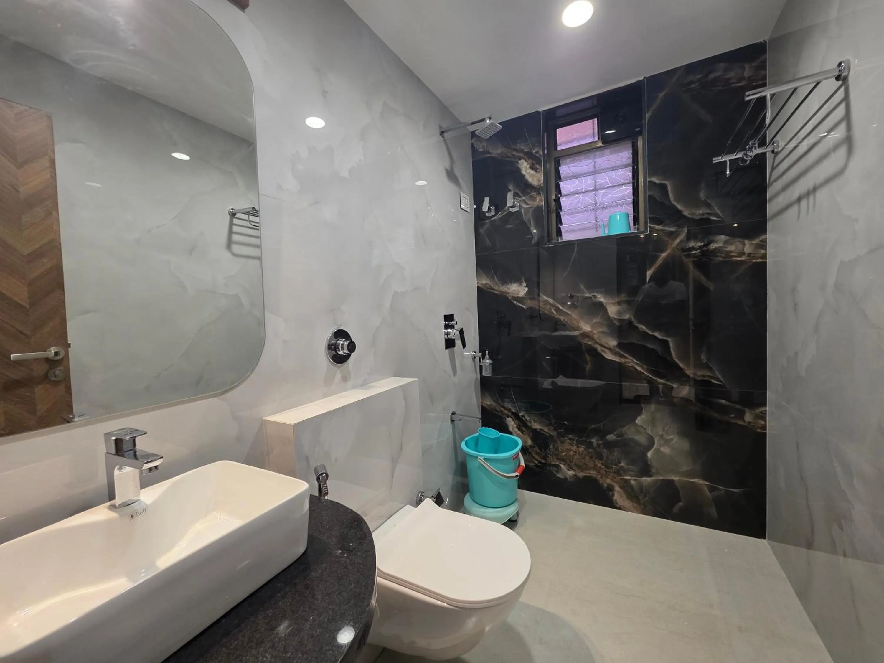 Bathroom in Hotel Vyankatesh & Pure Veg Restaurant