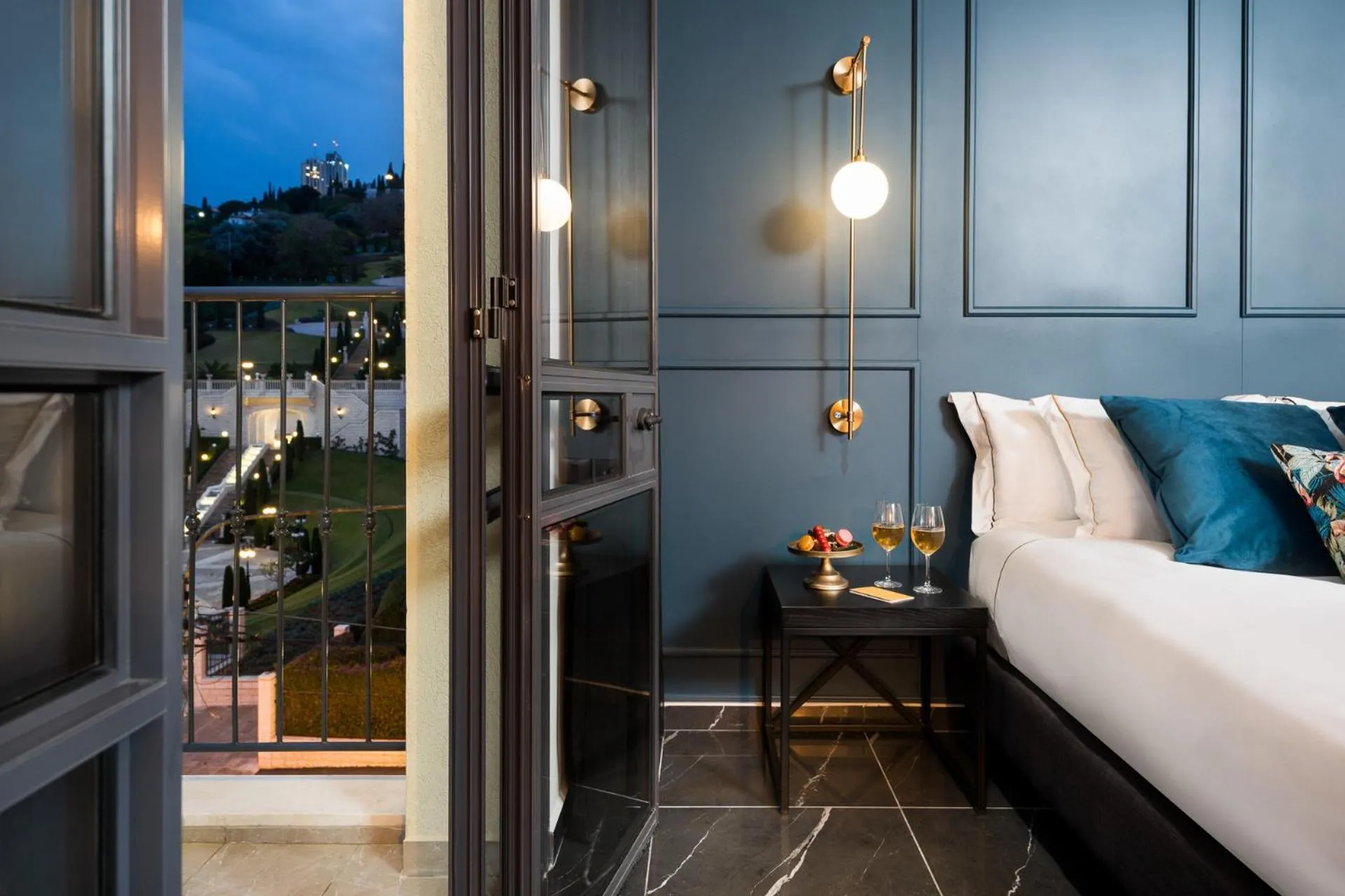 Bed in Hotel Botanica- Limited Edition By Fattal