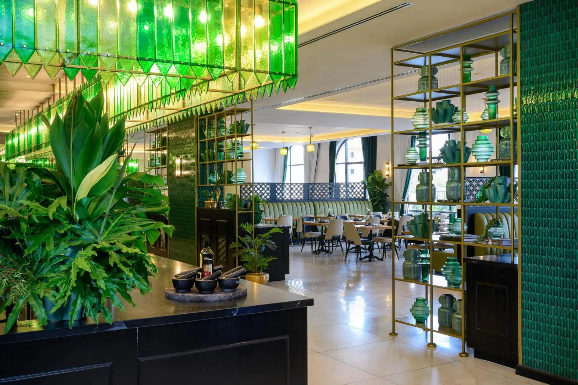 Restaurant/places to eat in Hotel Botanica- Limited Edition By Fattal