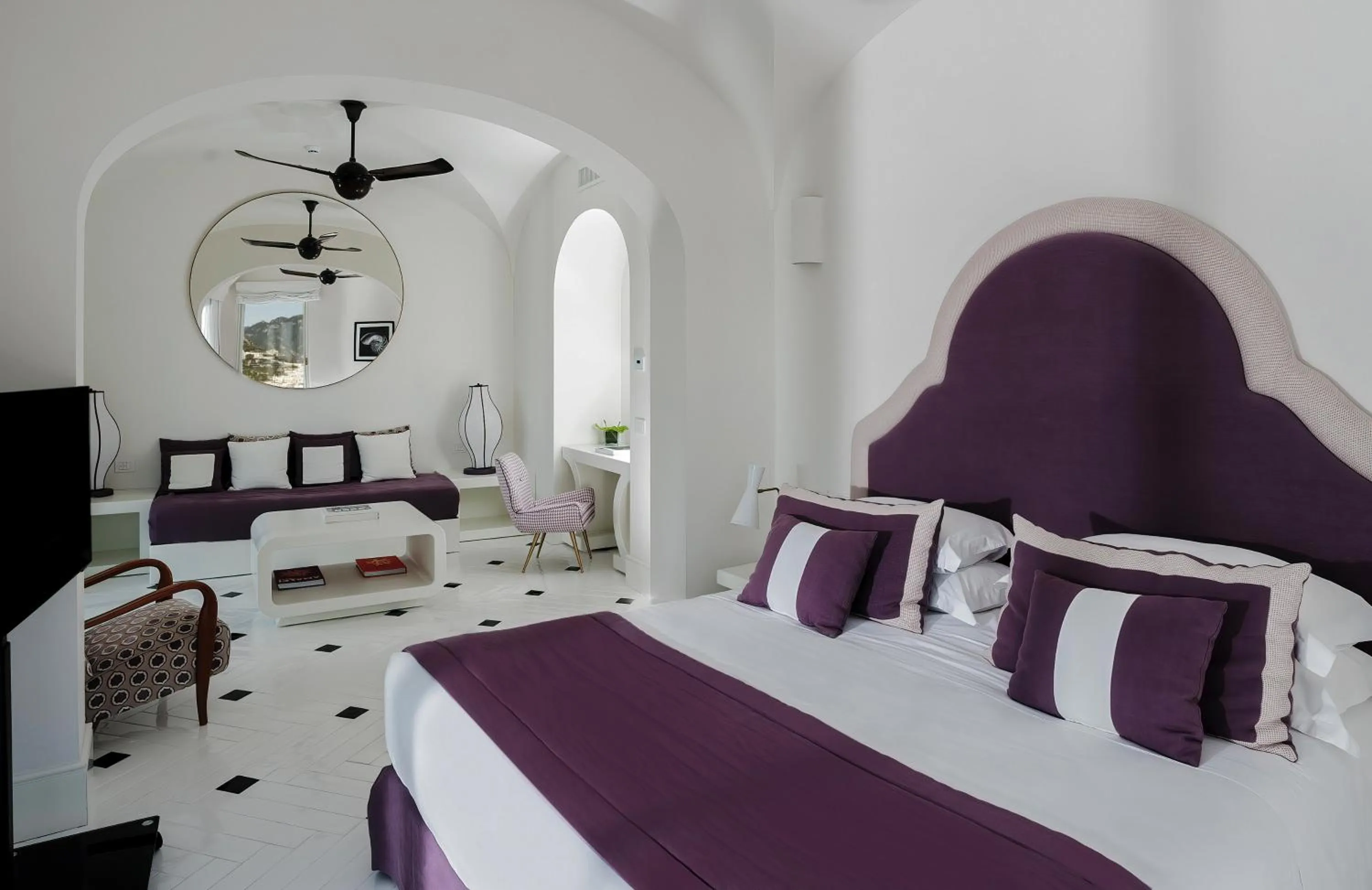 Bedroom, Bed in Hotel Miramalfi