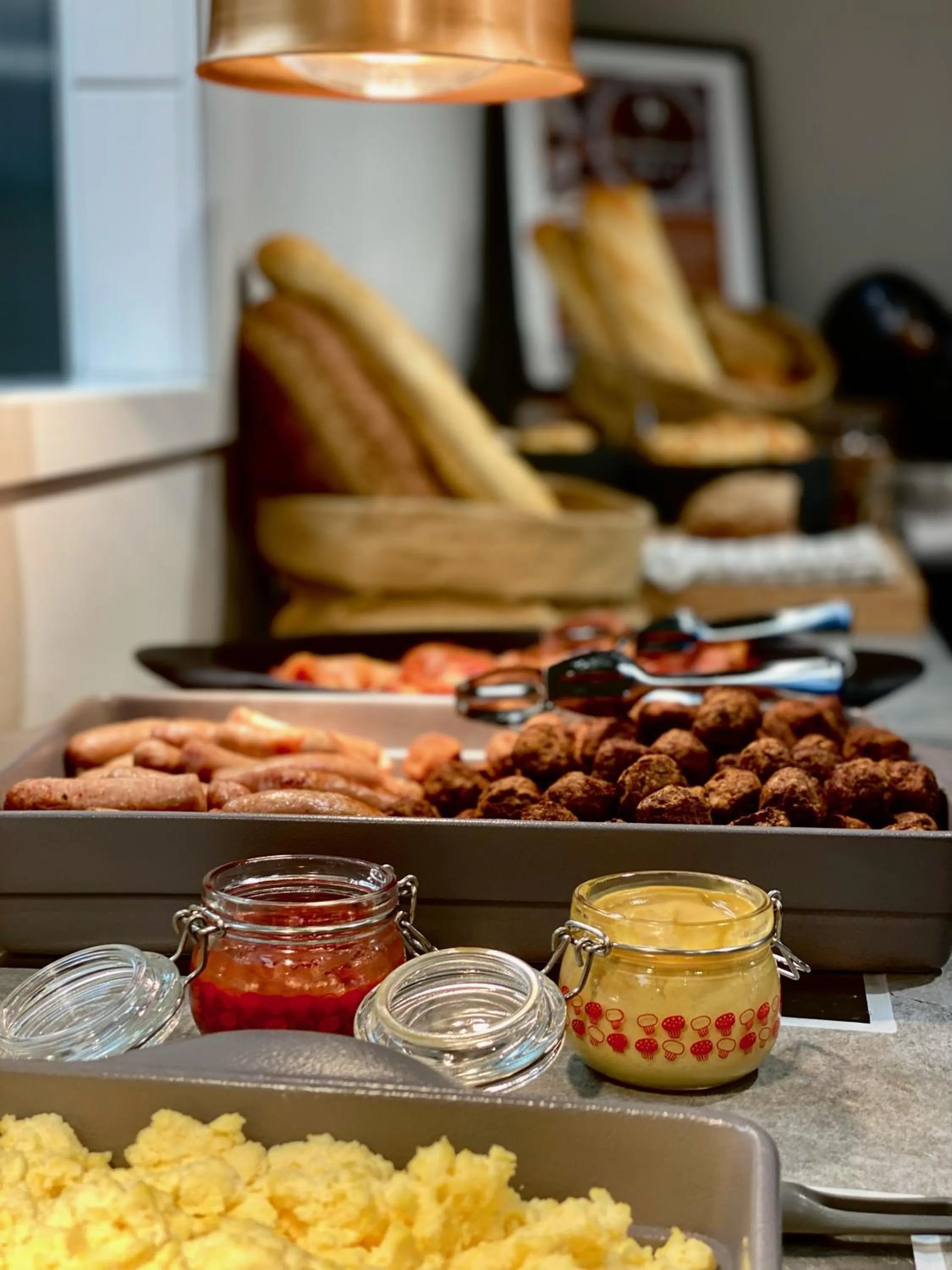 Restaurant/places to eat in Unity Tampere - A Studio Hotel