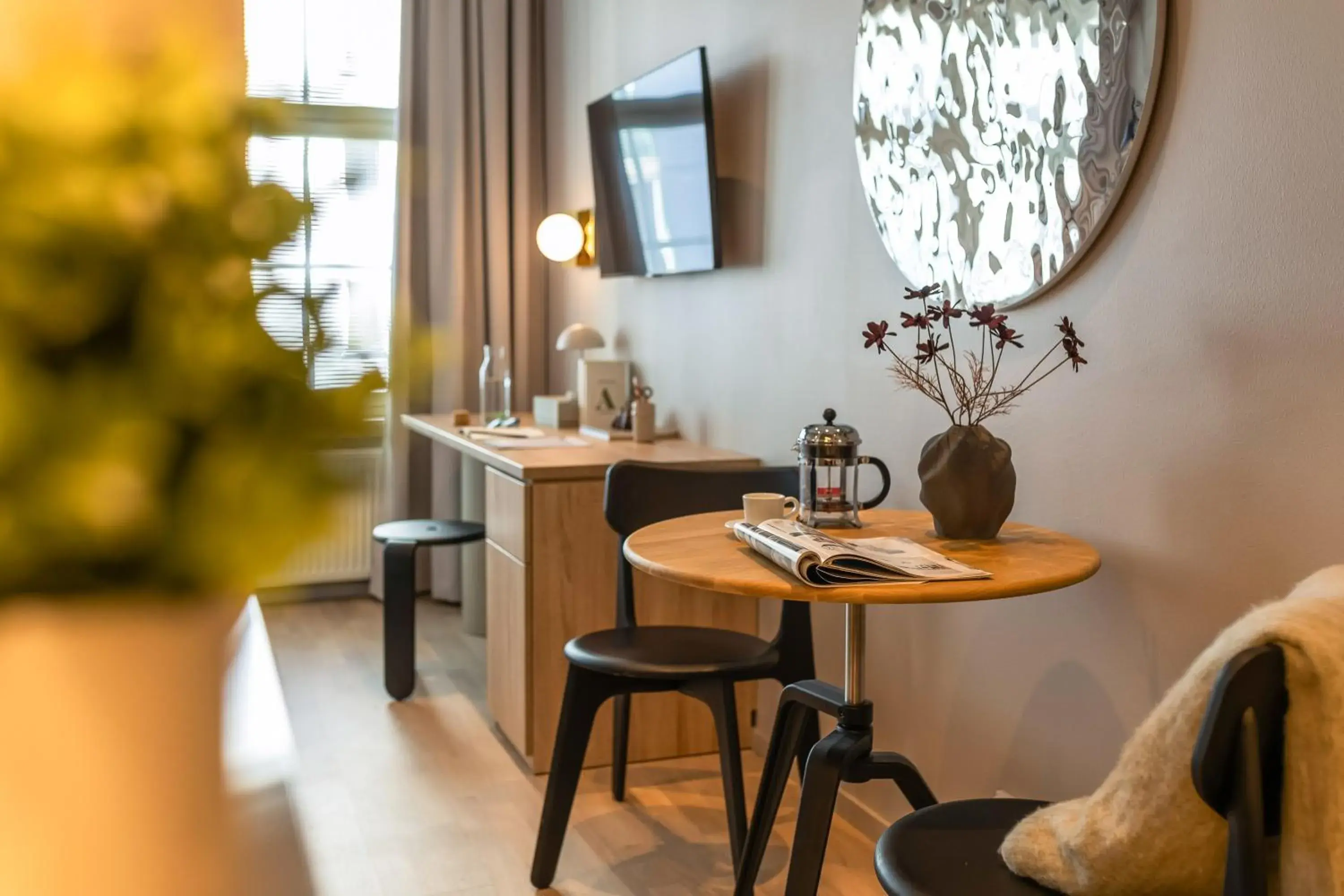 Living room in Unity Tampere - A Studio Hotel Living room in Unity Tampere - A Studio Hotel