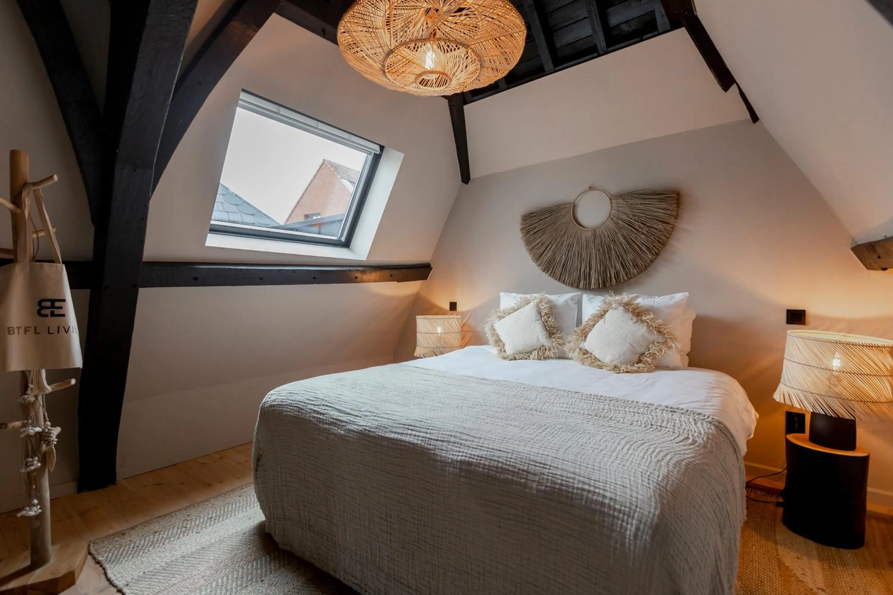 Bedroom, Bed in BTFL Living, Luxury Residences Antwerp, Zirkstraat