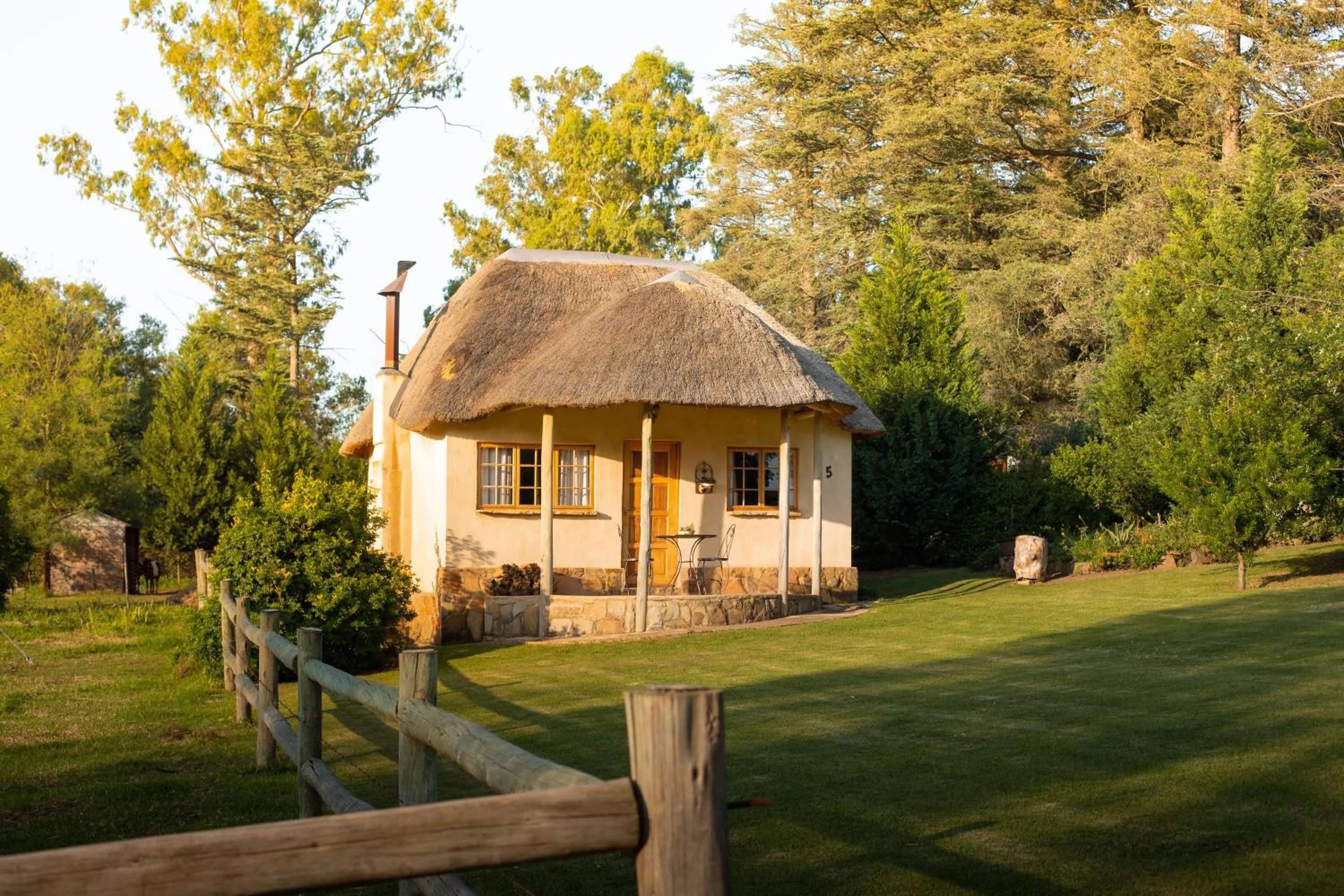 Property building in Berghouse and Cottages