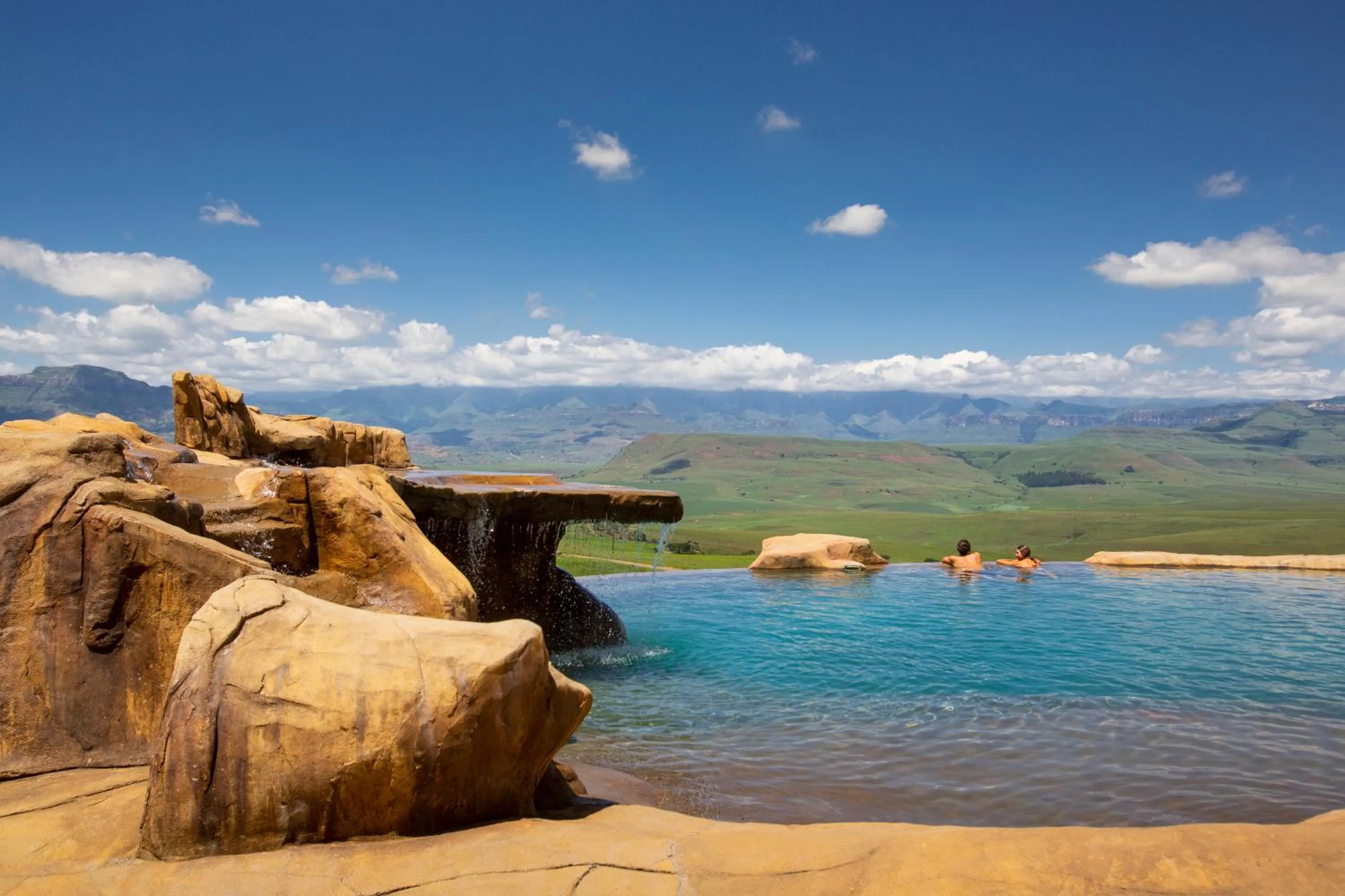 Swimming pool in Berghouse and Cottages