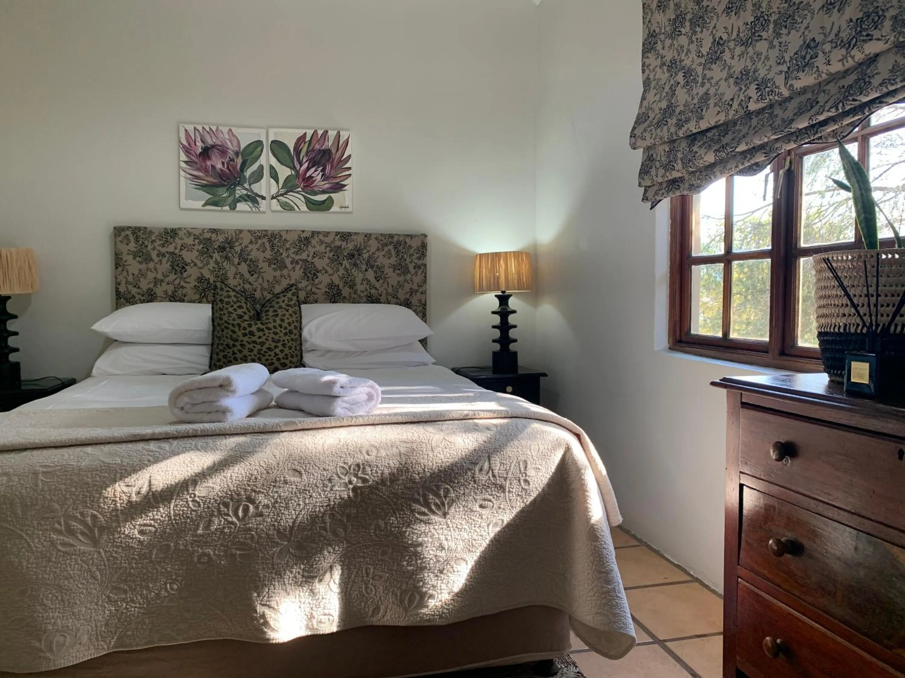 Garden, Bed in Berghouse and Cottages