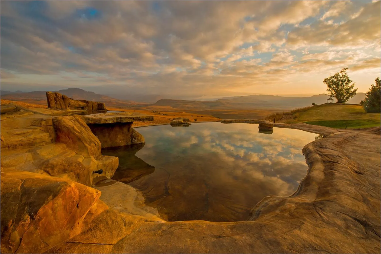 Swimming pool in Berghouse and Cottages