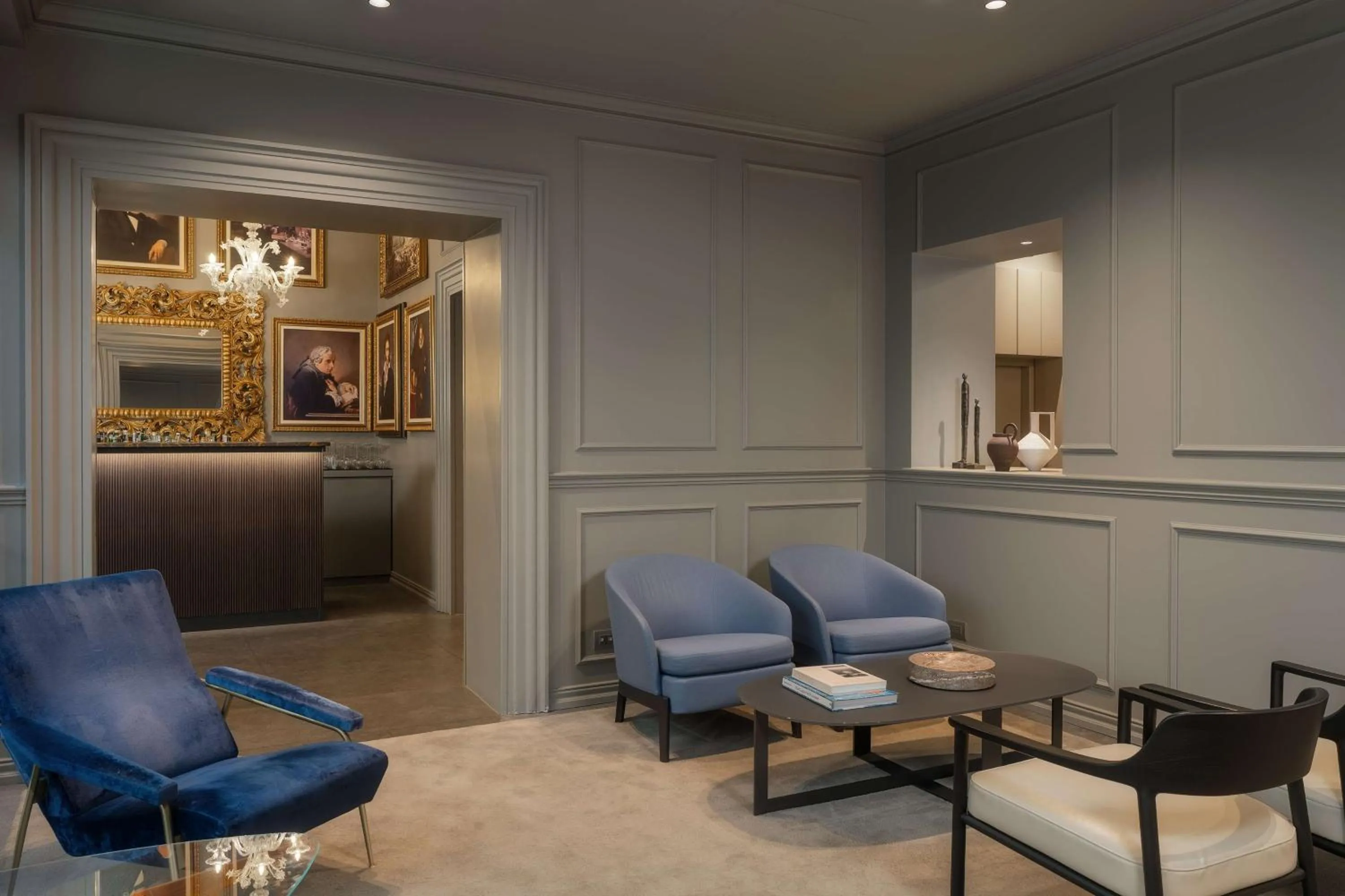 Seating area in WorldHotel Casati 18