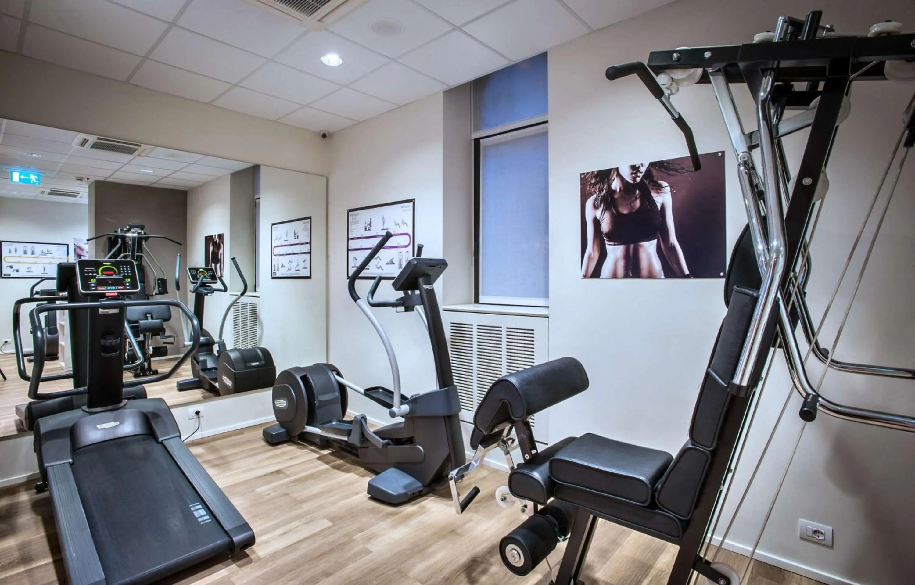 Fitness centre/facilities in WorldHotel Casati 18