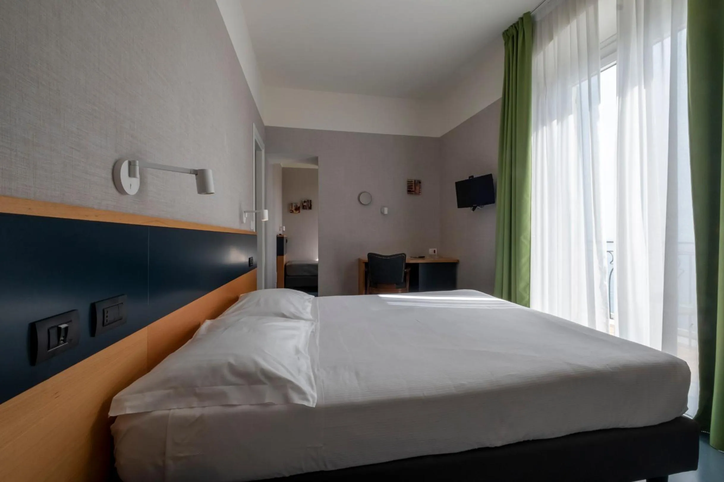 Bedroom, Bed in Hotel Italia e Lido Rapallo