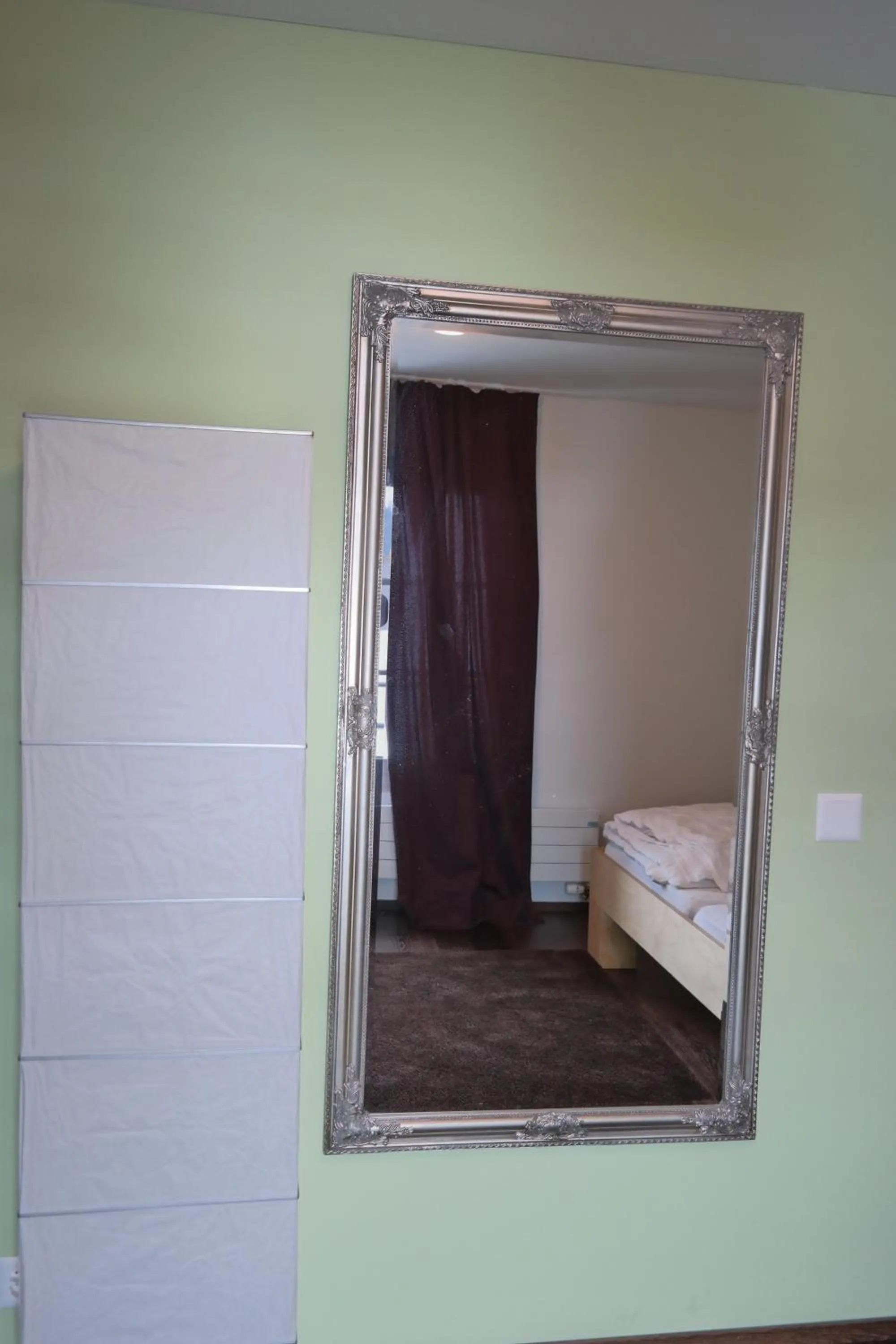 Decorative detail, Bed in Gasthaus zum Ochsen