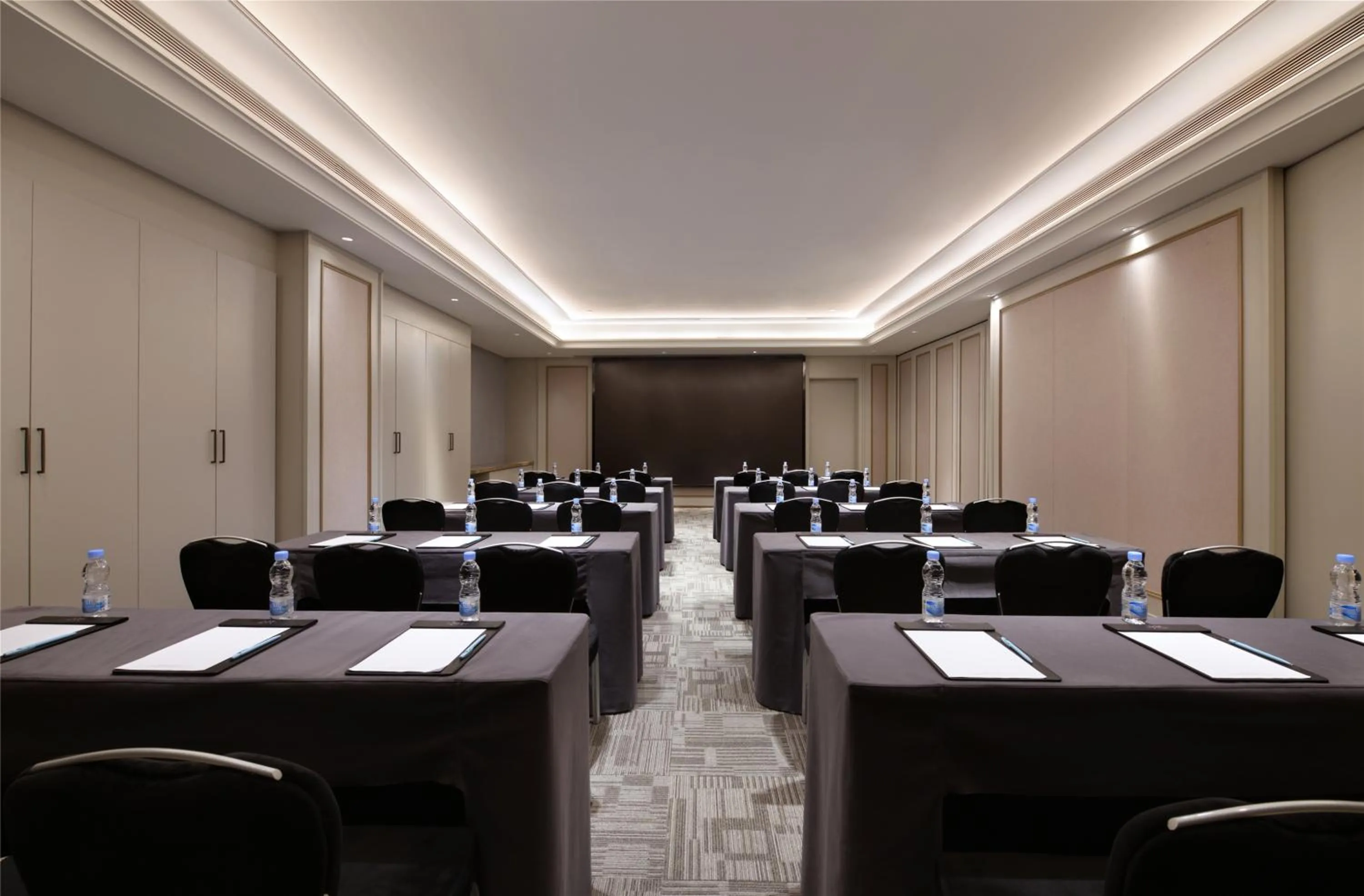 Meeting/conference room in Mercure Chengdu Kuanzhai Alley West