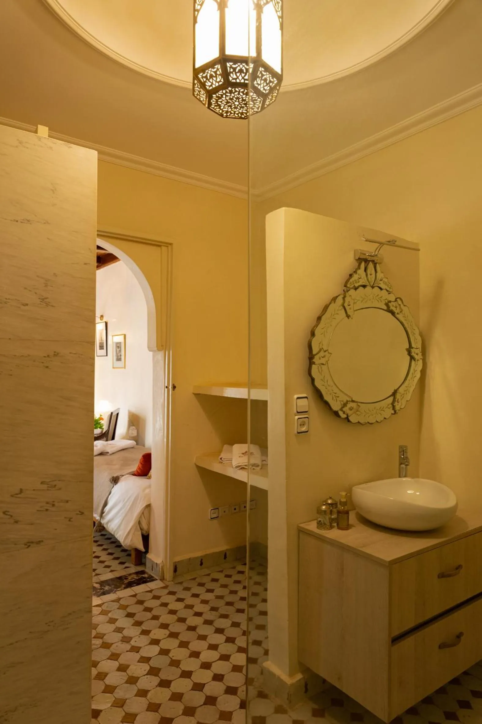 Bathroom in Riad LAMDINA