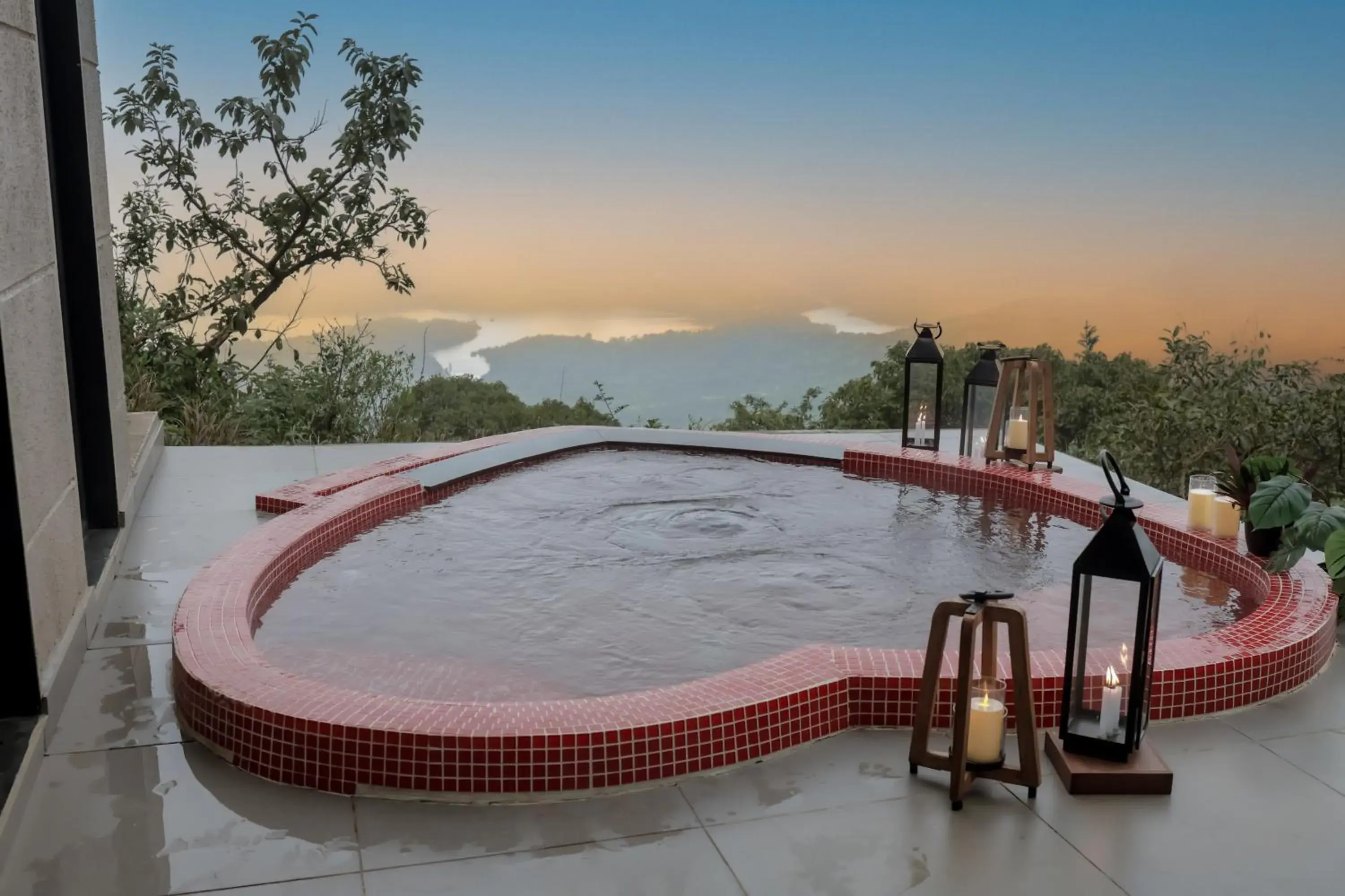 Vee Resort- The Suites of Royals Vee Resort- The Suites of Royals