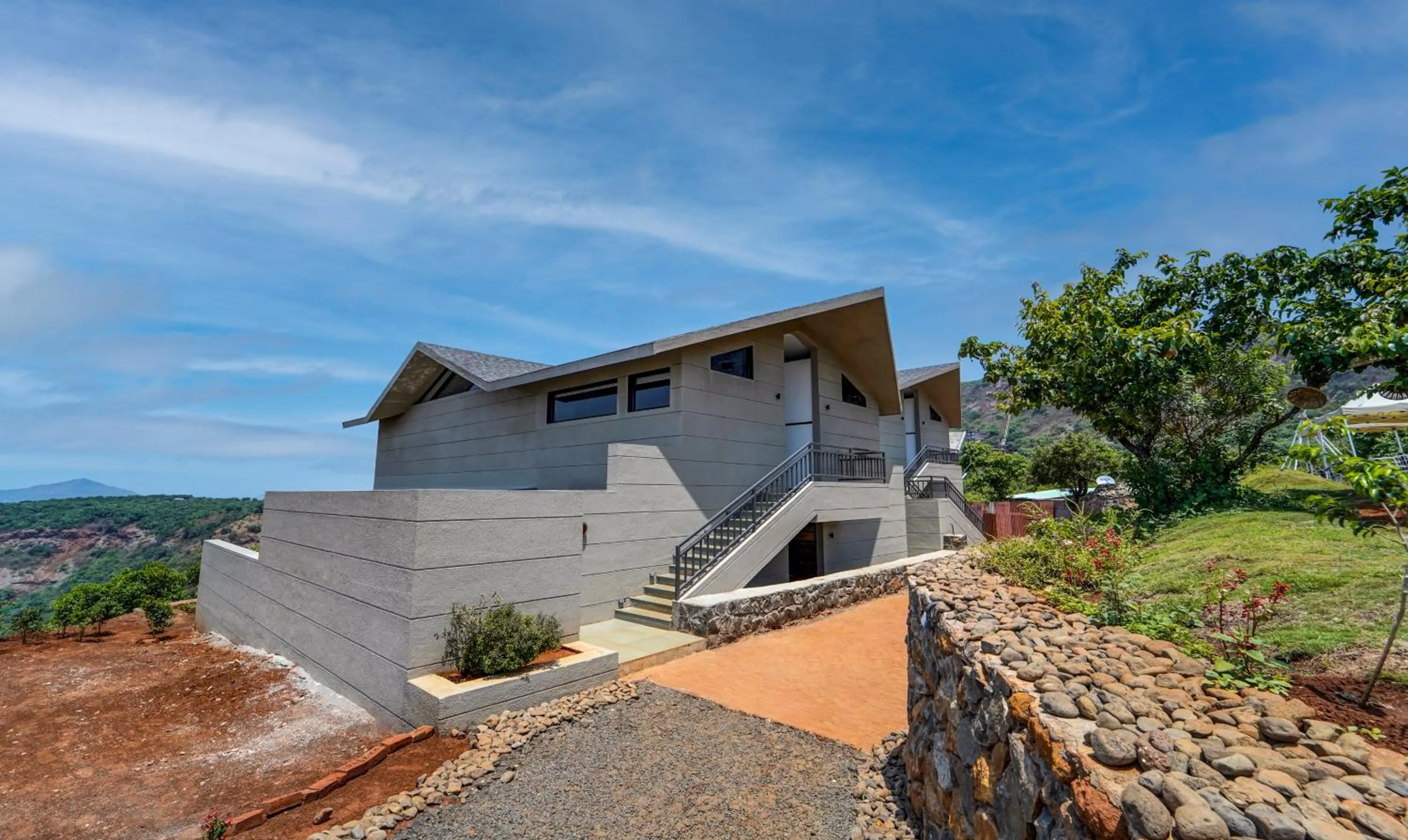 Property building in Vee Resort- The Suites of Royals