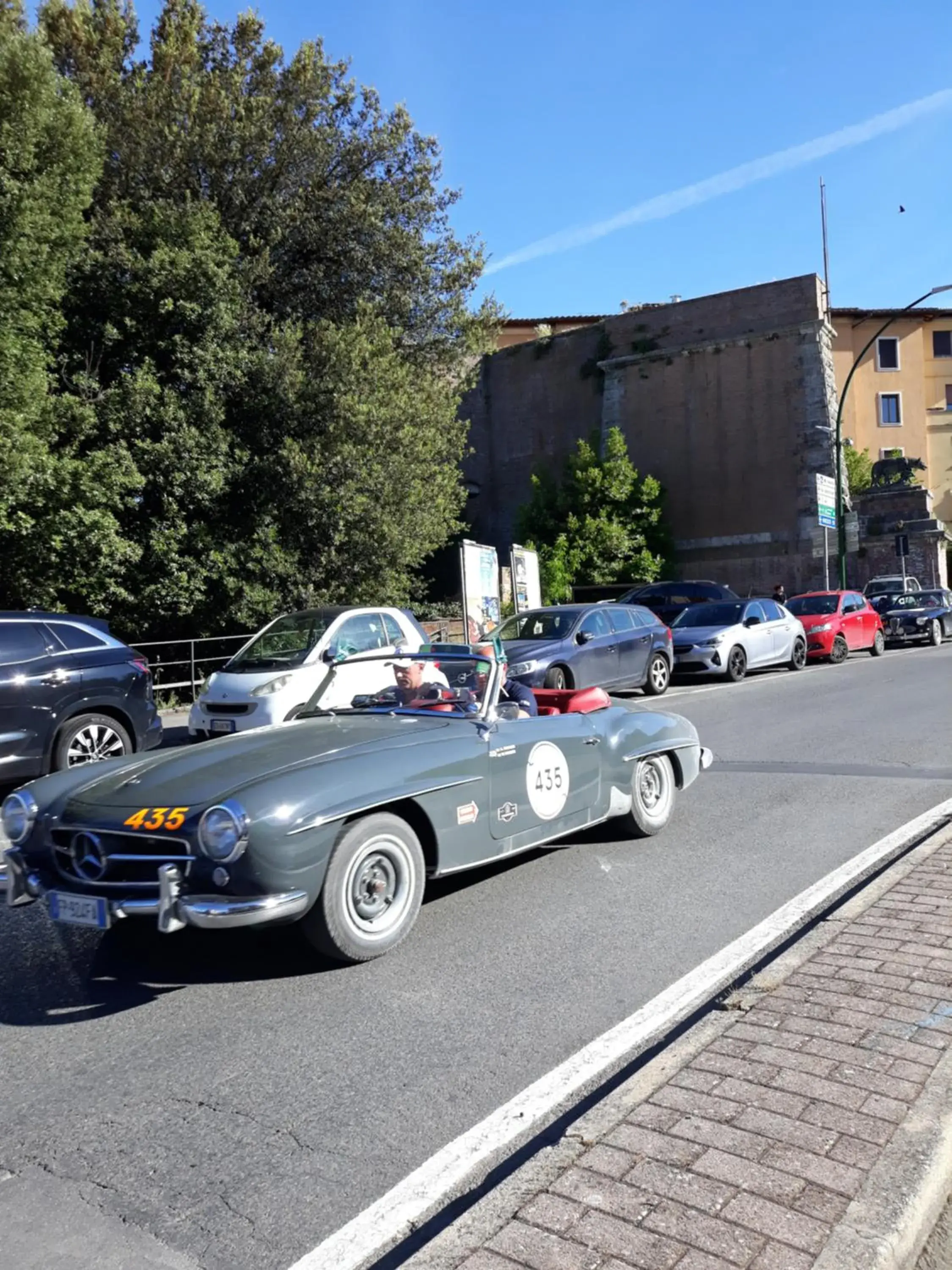 Property building in Hotel Minerva Property building in Hotel Minerva