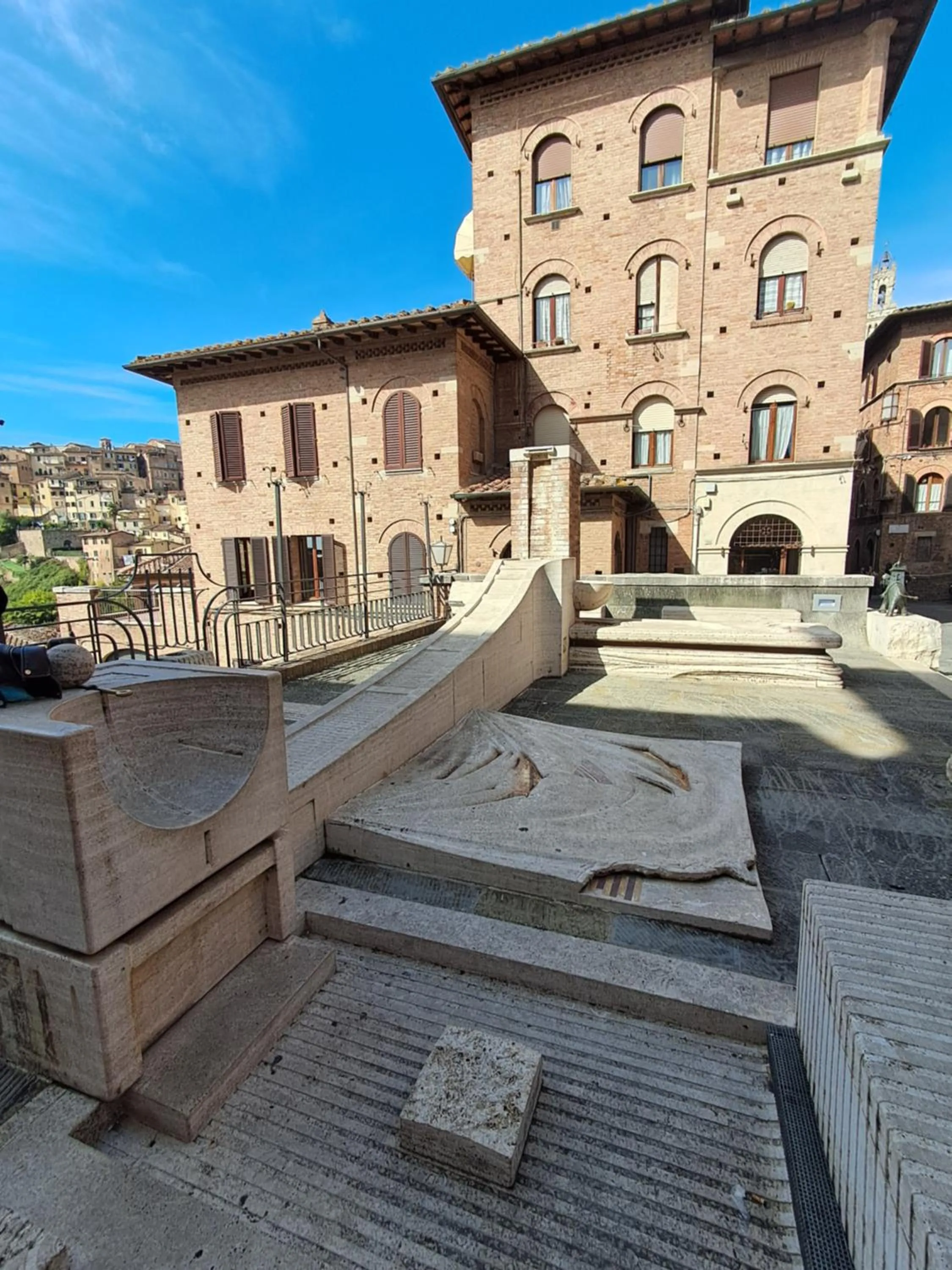 Nearby landmark in Hotel Minerva