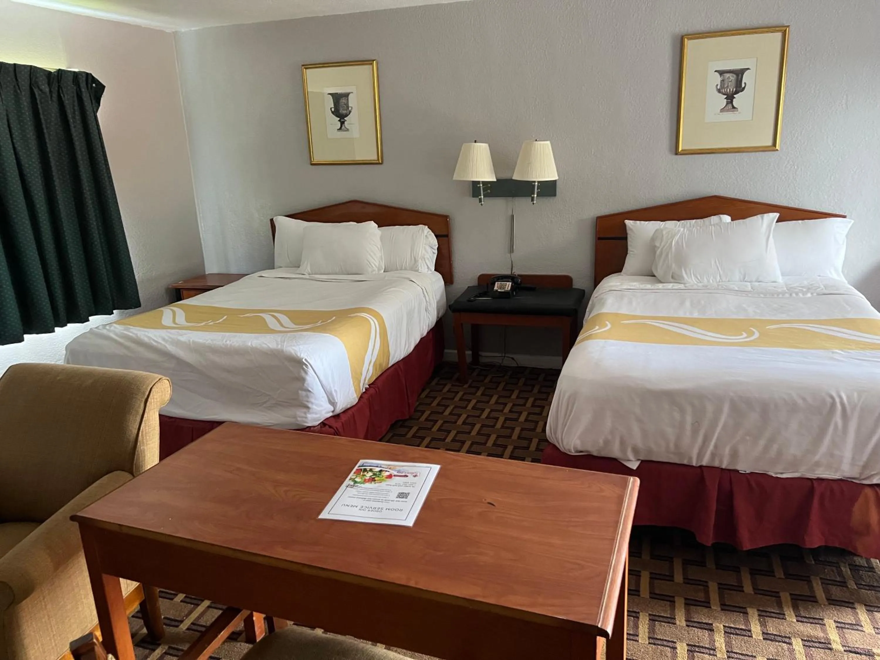 Bed in Budget Inn