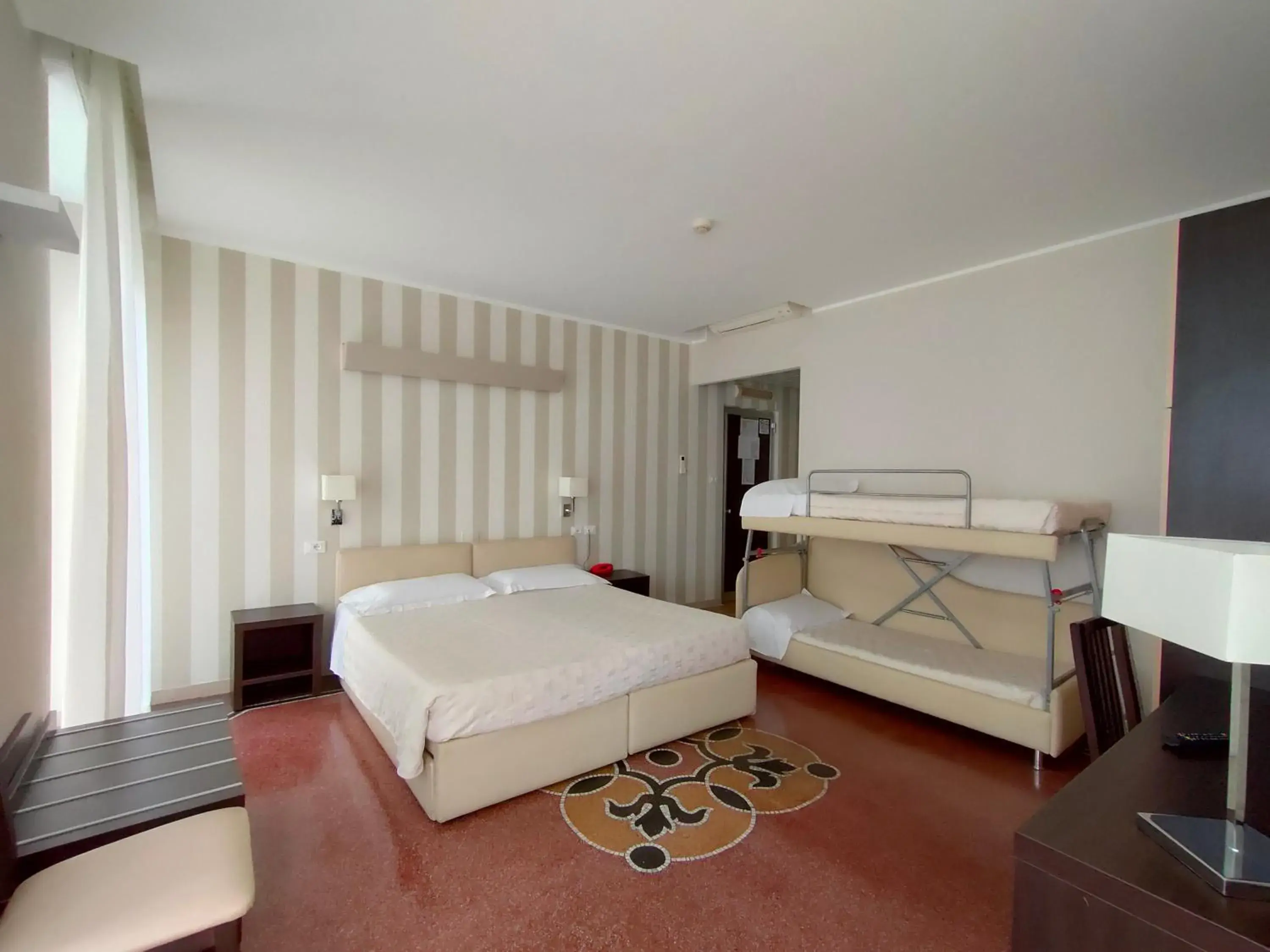 Bed in Hotel Vittoria Bed in Hotel Vittoria