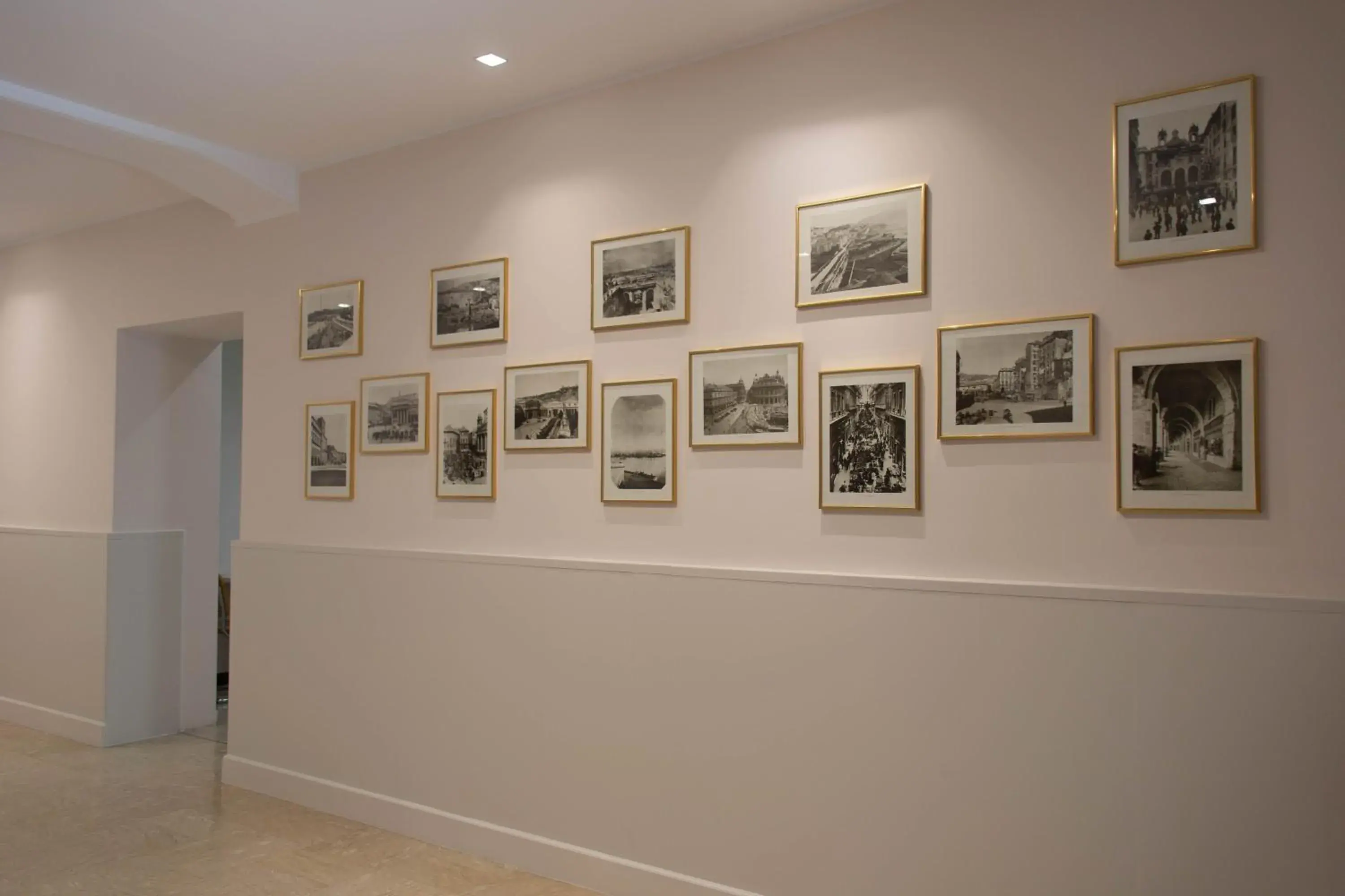 Lobby or reception in Hotel Vittoria Lobby or reception in Hotel Vittoria