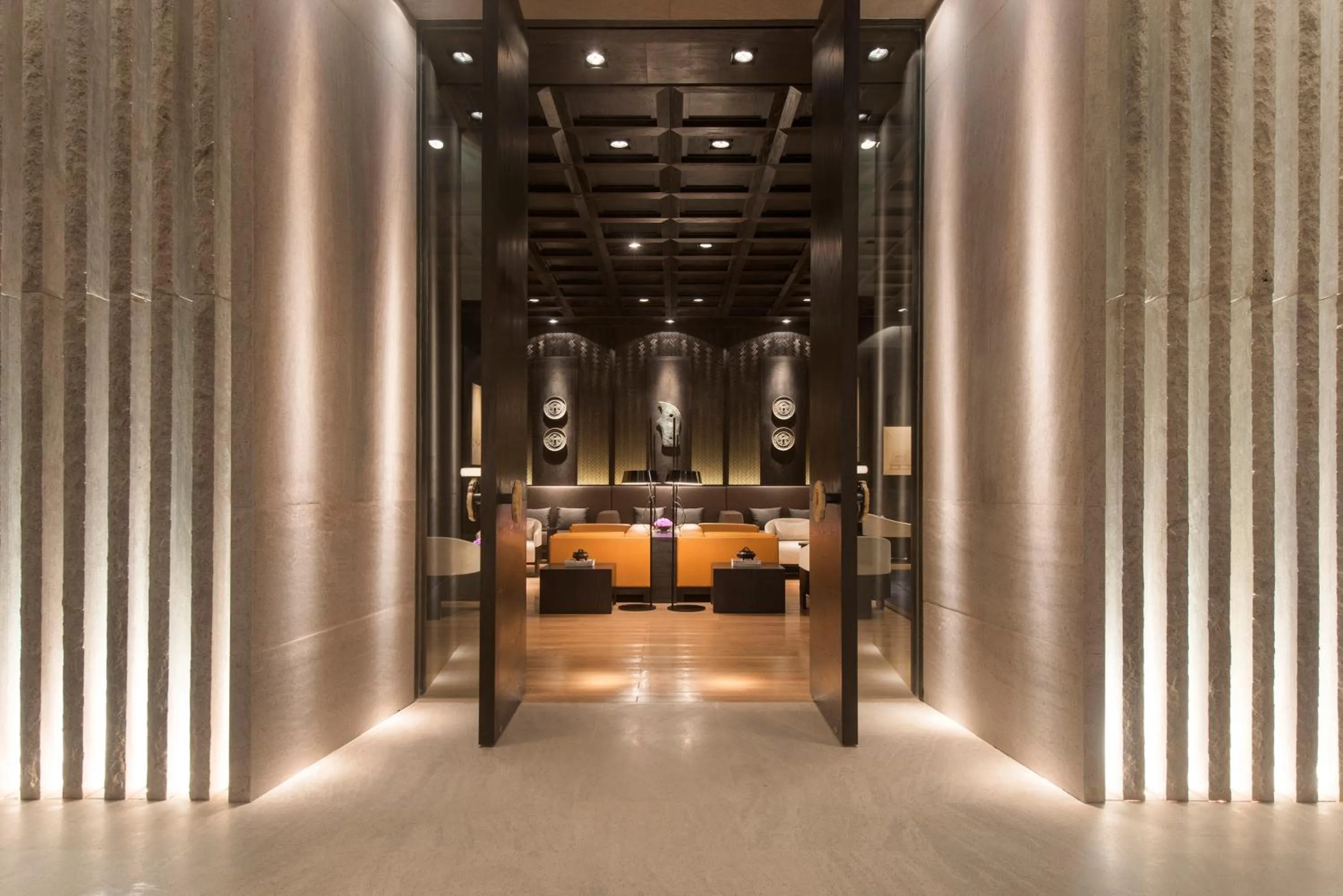 Lounge or bar in Hyatt Regency Wuhan Optics Valley