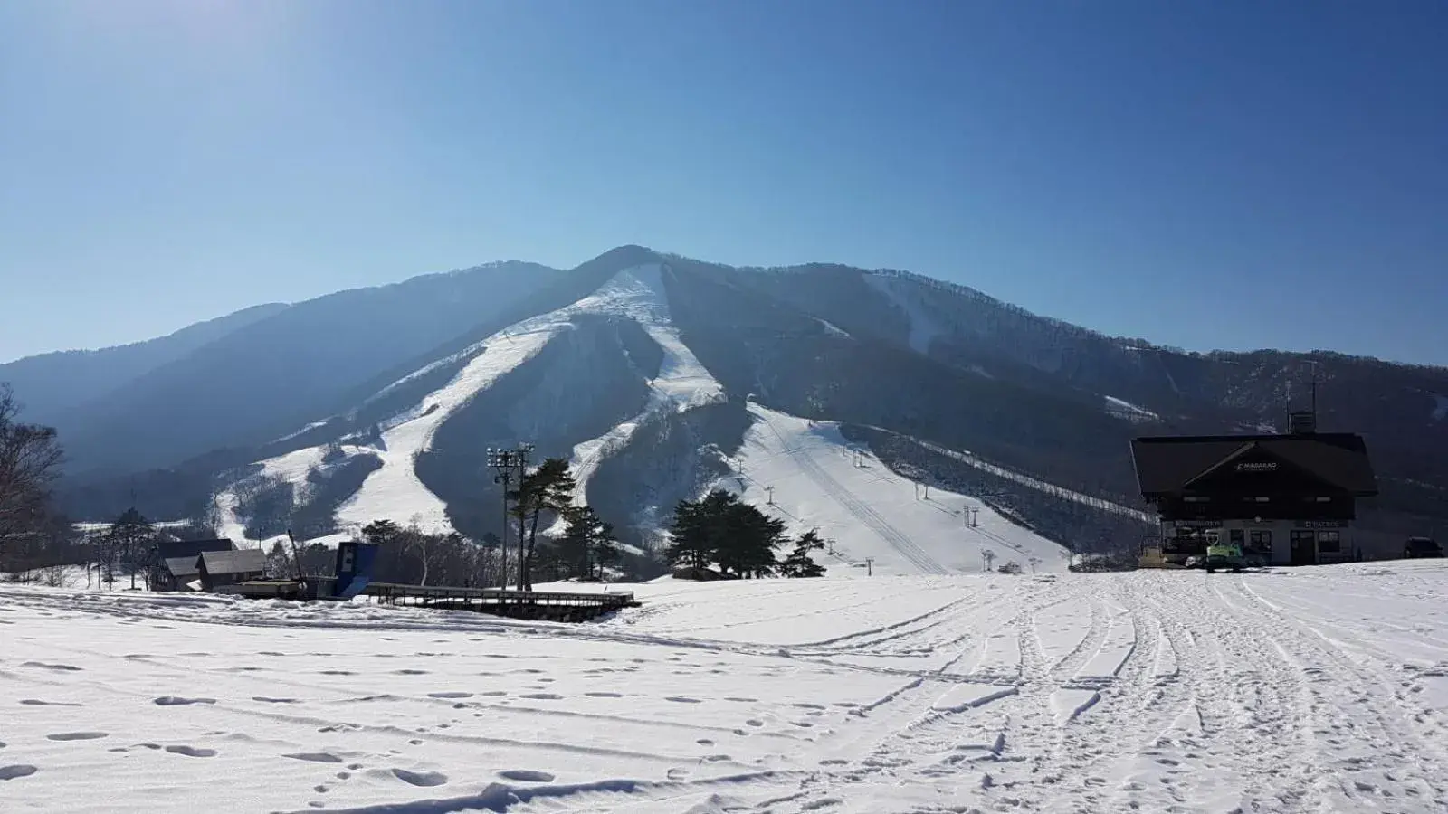 Nearby landmark, Winter in Active Life Madarao