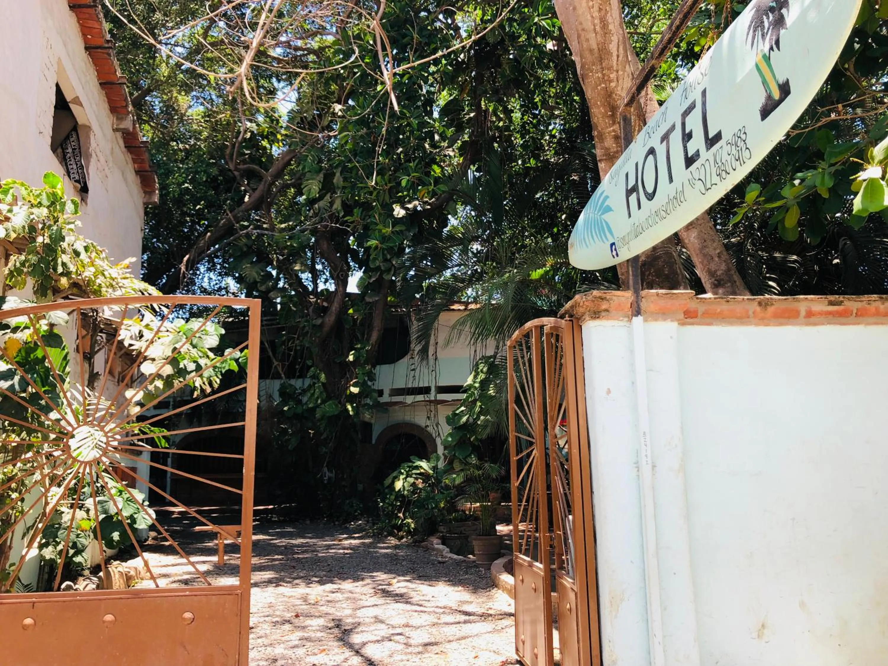 Facade/entrance in Sayulita Beach House Hotel
