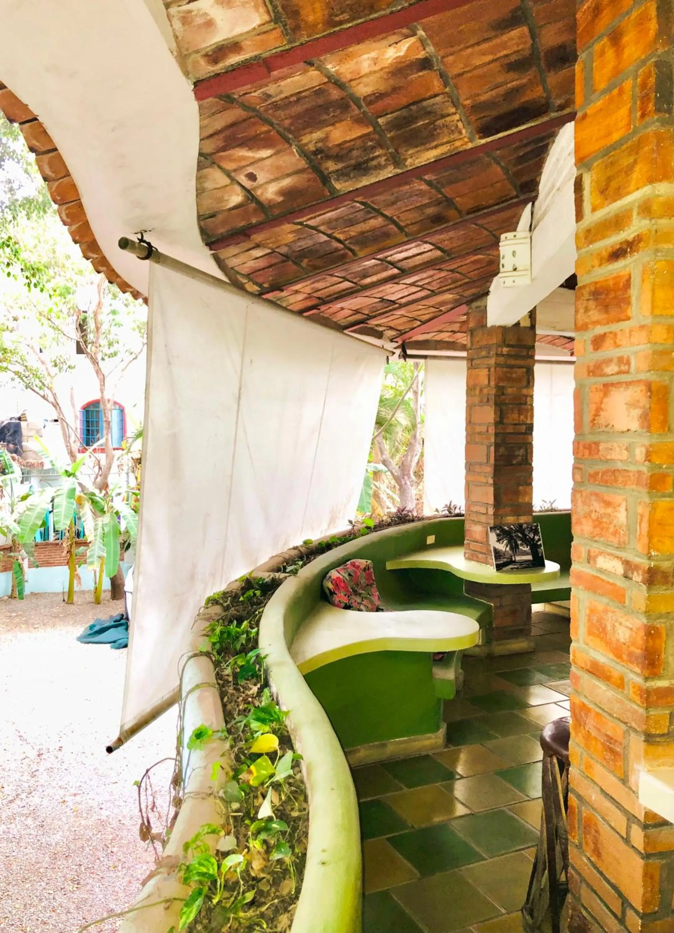 Sayulita Beach House Hotel