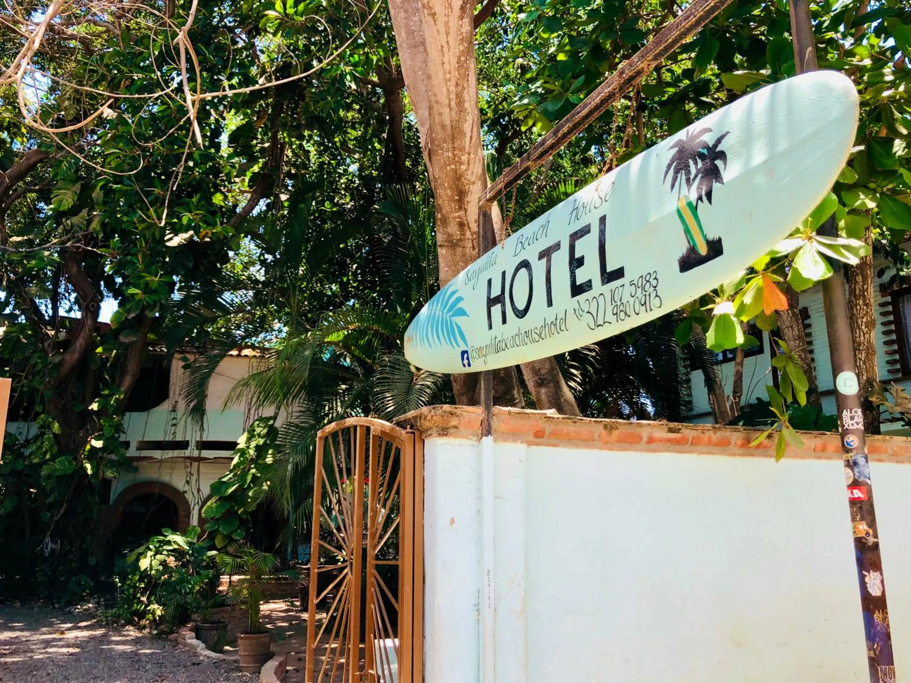 Sayulita Beach House Hotel