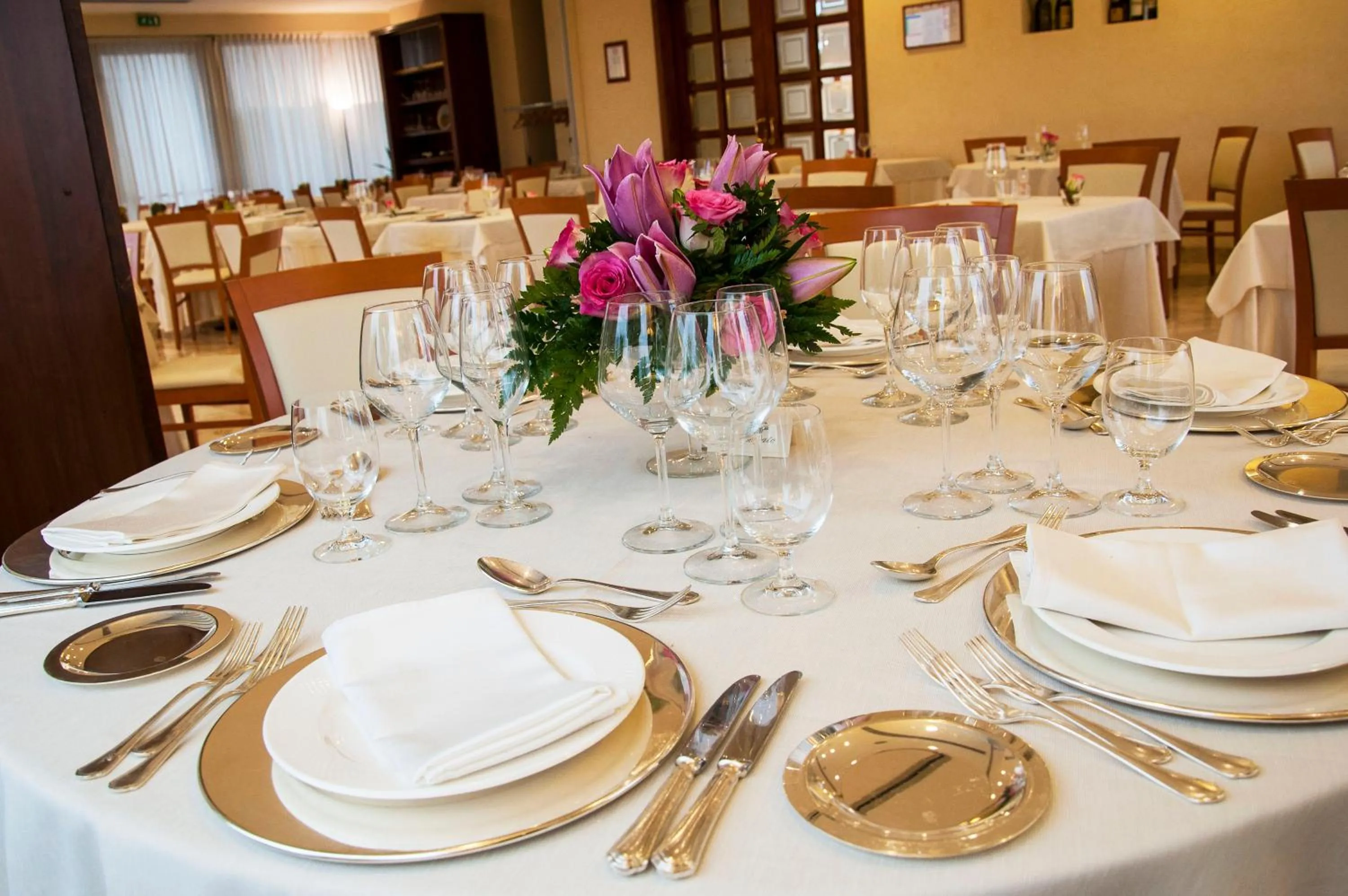 Restaurant/places to eat in Best Western Park Hotel