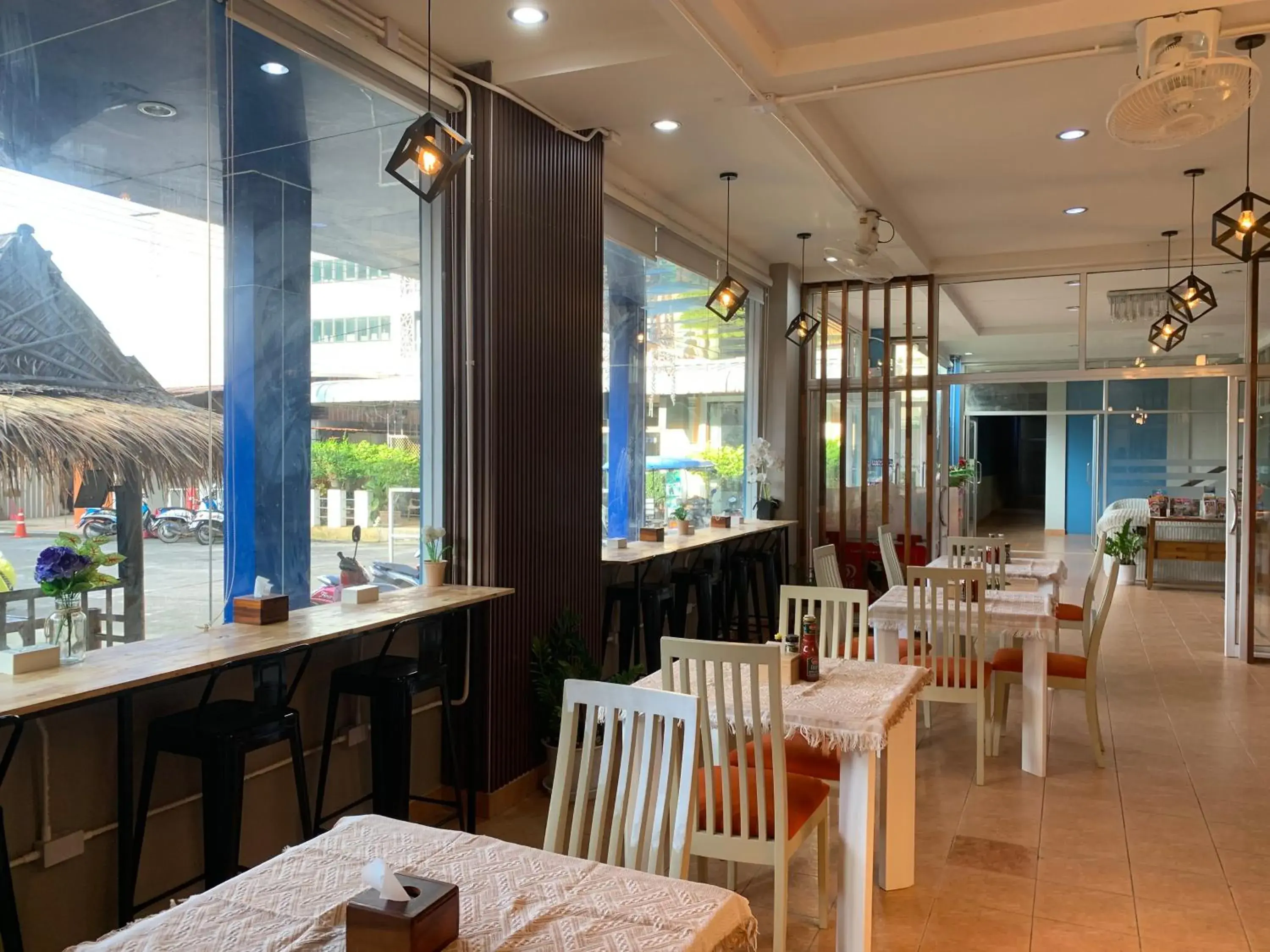 Restaurant/places to eat in Lalisa Hotel Aonang Restaurant/places to eat in Lalisa Hotel Aonang
